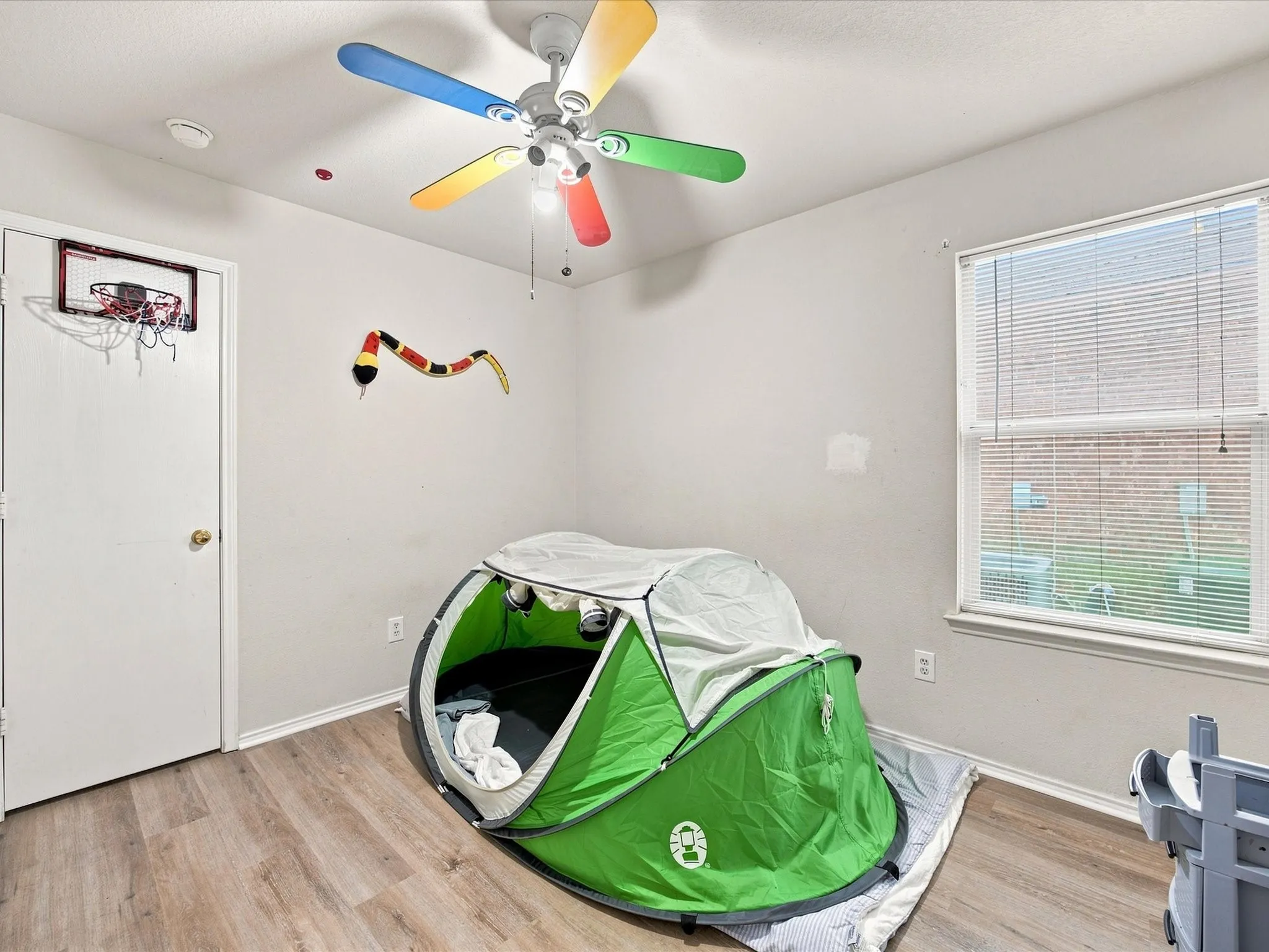 Single Family Residence For Sale in Denton County , 1011 Cruise Street, Denton, Texas 76207, 3 Bedroom, 2 Bathroom, 2 Garage spaces, 1,327 Sqft, built in 2004, Price $249,900, mls#21351524, Real Estate Agent in Denton, Homes For Sale in Denton county, Homes For Sale in Denton, Realtor in Denton Texas, Real Estate Brokerage Independent Realty Texas, Luminita Cordes Realtor