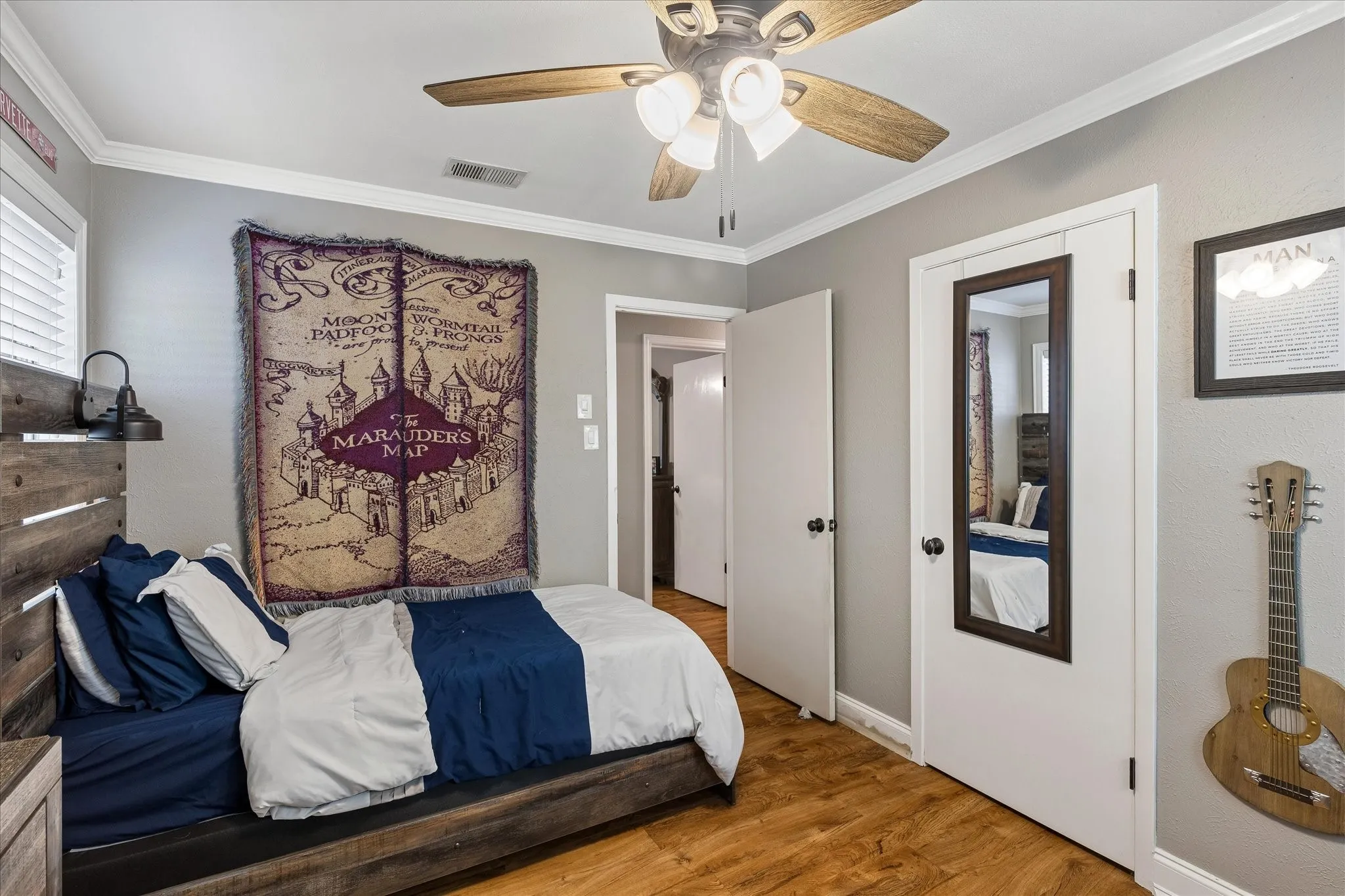 Single Family Residence For Sale in Tarrant County , 936 Springdale Road, Bedford, Texas 76021, 3 Bedroom, 2 Bathroom, 1 Garage spaces, 1,246 Sqft, built in 1970, mls#21333932, Real Estate Agent in Bedford, Homes For Sale in Tarrant county, Homes For Sale in Bedford, Realtor in Bedford Texas, Real Estate Brokerage Independent Realty Texas, Luminita Cordes Realtor