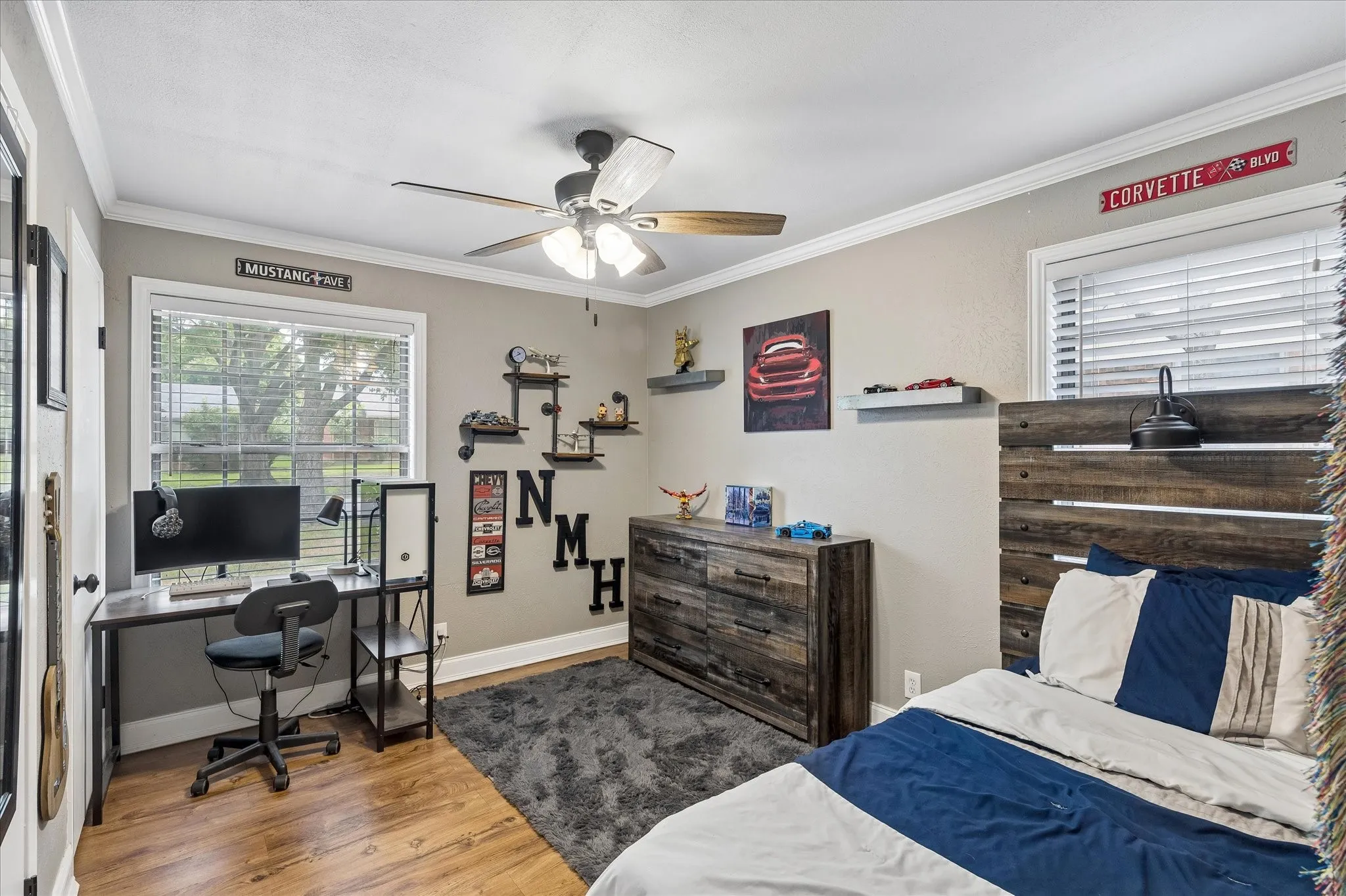 Single Family Residence For Sale in Tarrant County , 936 Springdale Road, Bedford, Texas 76021, 3 Bedroom, 2 Bathroom, 1 Garage spaces, 1,246 Sqft, built in 1970, mls#21333932, Real Estate Agent in Bedford, Homes For Sale in Tarrant county, Homes For Sale in Bedford, Realtor in Bedford Texas, Real Estate Brokerage Independent Realty Texas, Luminita Cordes Realtor