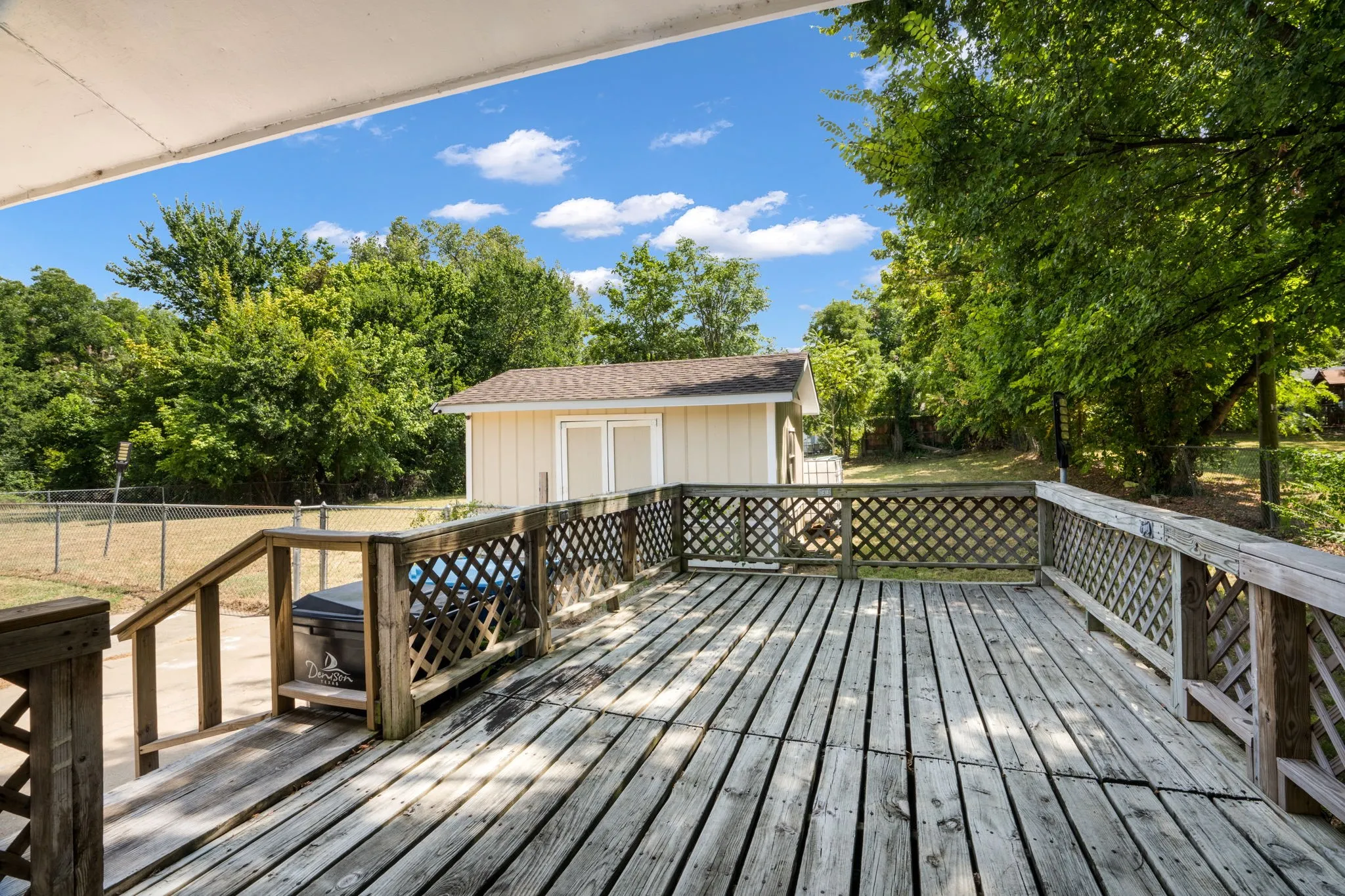 Single Family Residence For Sale in Grayson County , 408 W Heron Street, Denison, Texas 75020, 4 Bedroom, 2 Bathroom, Garage spaces, 1,480 Sqft, built in 1930, mls#21347528, Real Estate Agent in Denison, Homes For Sale in Grayson county, Homes For Sale in Denison, Realtor in Denison Texas, Real Estate Brokerage Independent Realty Texas, Luminita Cordes Realtor