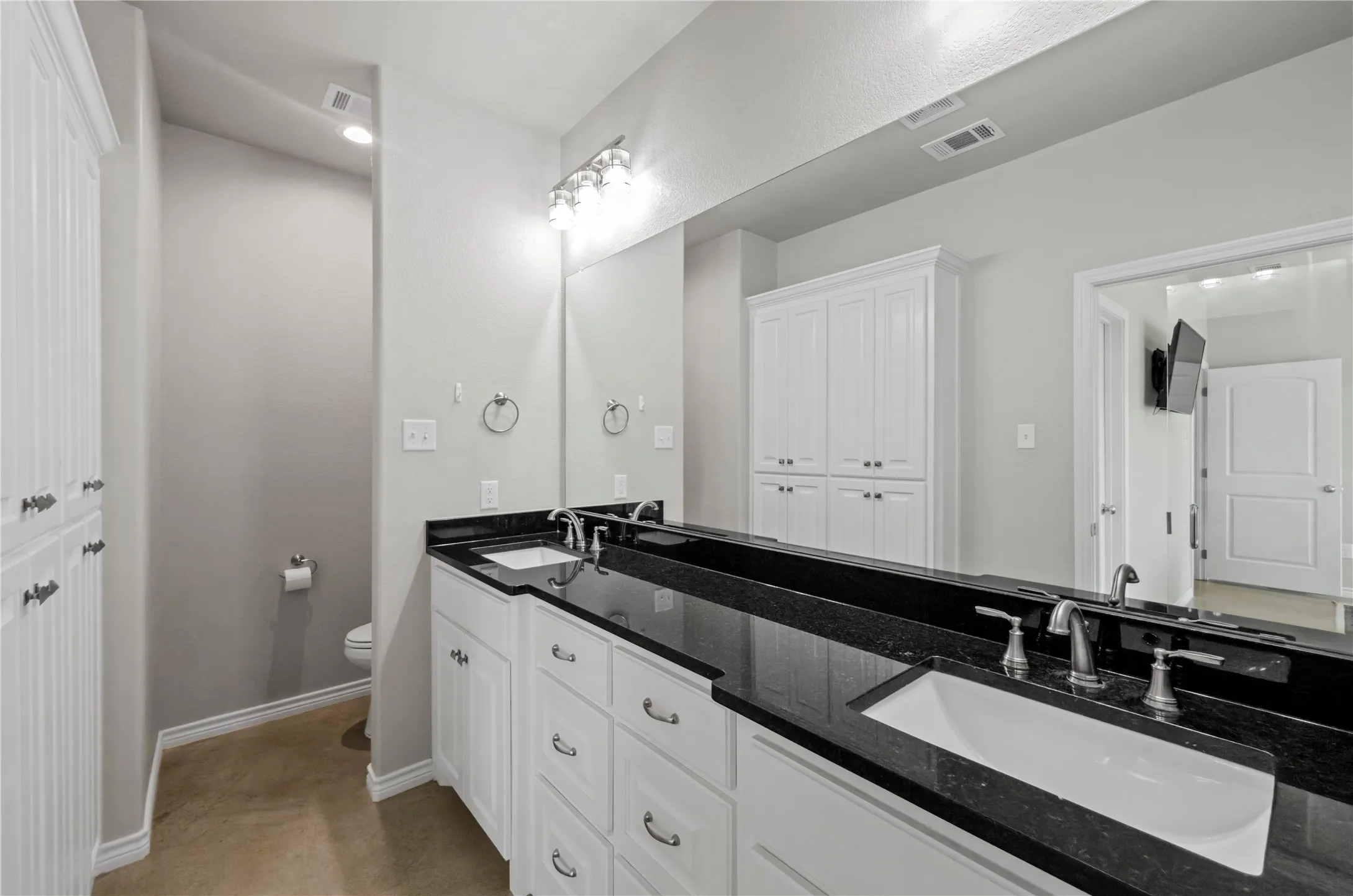 Single Family Residence For Sale in Wise County , 108 Daisy Court, Paradise, Texas 76073, 3 Bedroom, 2 Bathroom, 2 Garage spaces, 1,538 Sqft, built in 2021, mls#21354630, Real Estate Agent in Paradise, Homes For Sale in Wise county, Homes For Sale in Paradise, Realtor in Paradise Texas, Real Estate Brokerage Independent Realty Texas, Luminita Cordes Realtor