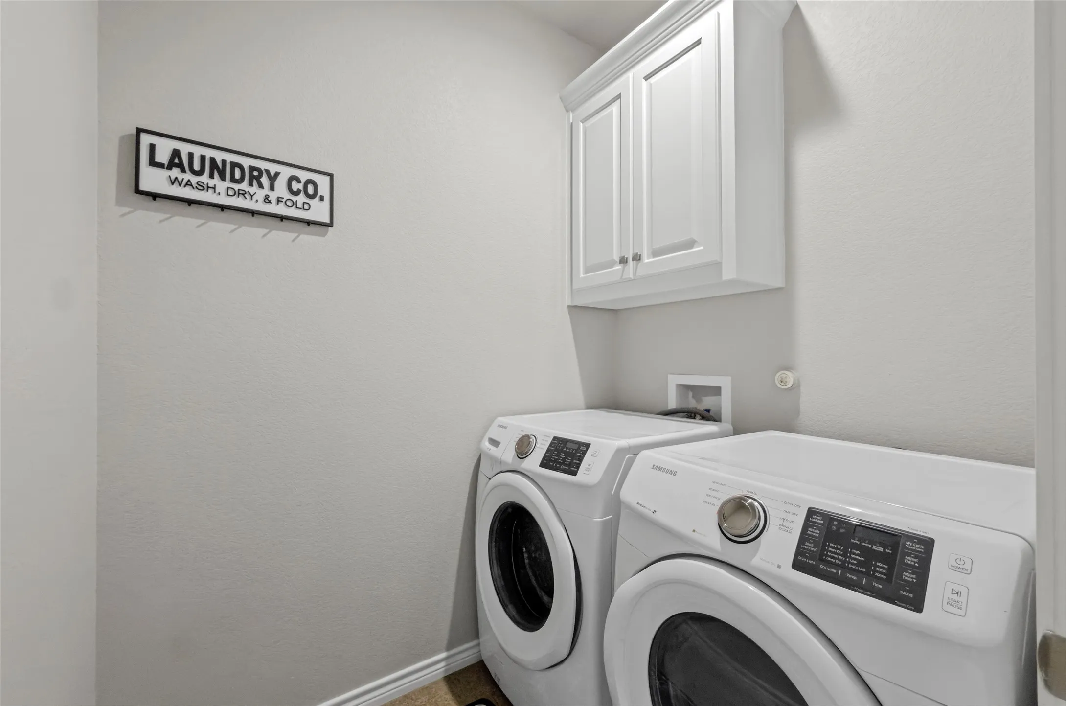 Single Family Residence For Sale in Wise County , 108 Daisy Court, Paradise, Texas 76073, 3 Bedroom, 2 Bathroom, 2 Garage spaces, 1,538 Sqft, built in 2021, mls#21354630, Real Estate Agent in Paradise, Homes For Sale in Wise county, Homes For Sale in Paradise, Realtor in Paradise Texas, Real Estate Brokerage Independent Realty Texas, Luminita Cordes Realtor