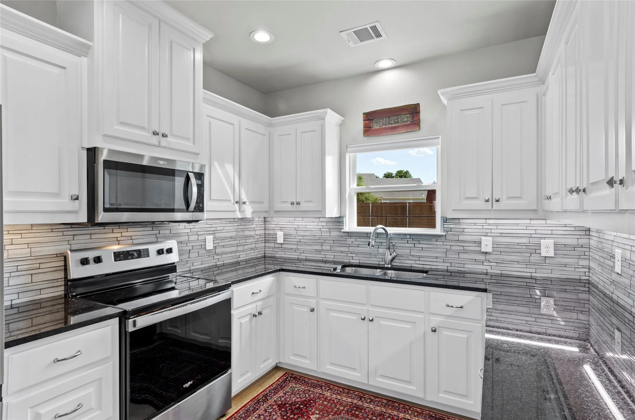 Single Family Residence For Sale in Wise County , 108 Daisy Court, Paradise, Texas 76073, 3 Bedroom, 2 Bathroom, 2 Garage spaces, 1,538 Sqft, built in 2021, mls#21354630, Real Estate Agent in Paradise, Homes For Sale in Wise county, Homes For Sale in Paradise, Realtor in Paradise Texas, Real Estate Brokerage Independent Realty Texas, Luminita Cordes Realtor