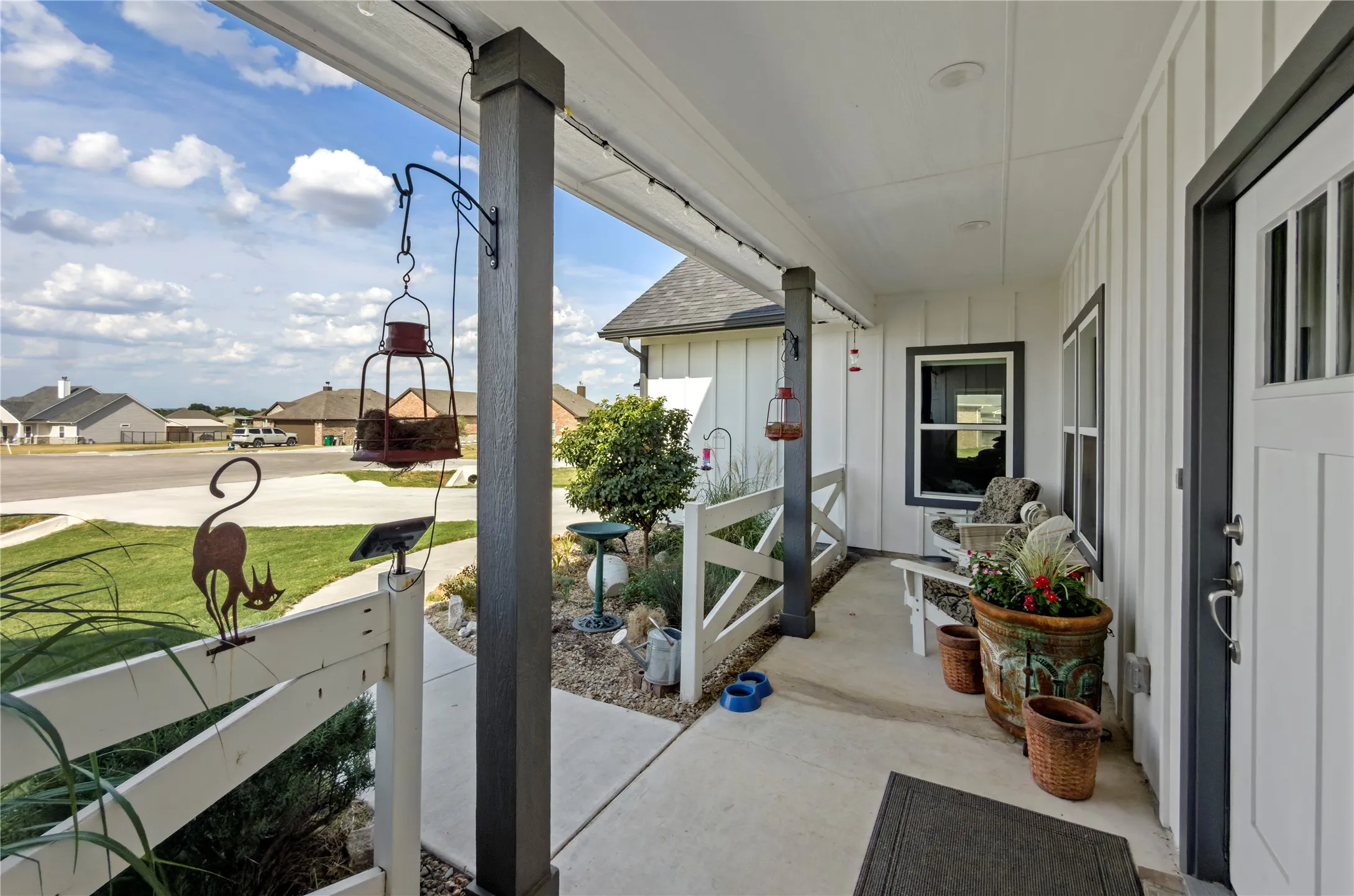 Single Family Residence For Sale in Wise County , 108 Daisy Court, Paradise, Texas 76073, 3 Bedroom, 2 Bathroom, 2 Garage spaces, 1,538 Sqft, built in 2021, mls#21354630, Real Estate Agent in Paradise, Homes For Sale in Wise county, Homes For Sale in Paradise, Realtor in Paradise Texas, Real Estate Brokerage Independent Realty Texas, Luminita Cordes Realtor