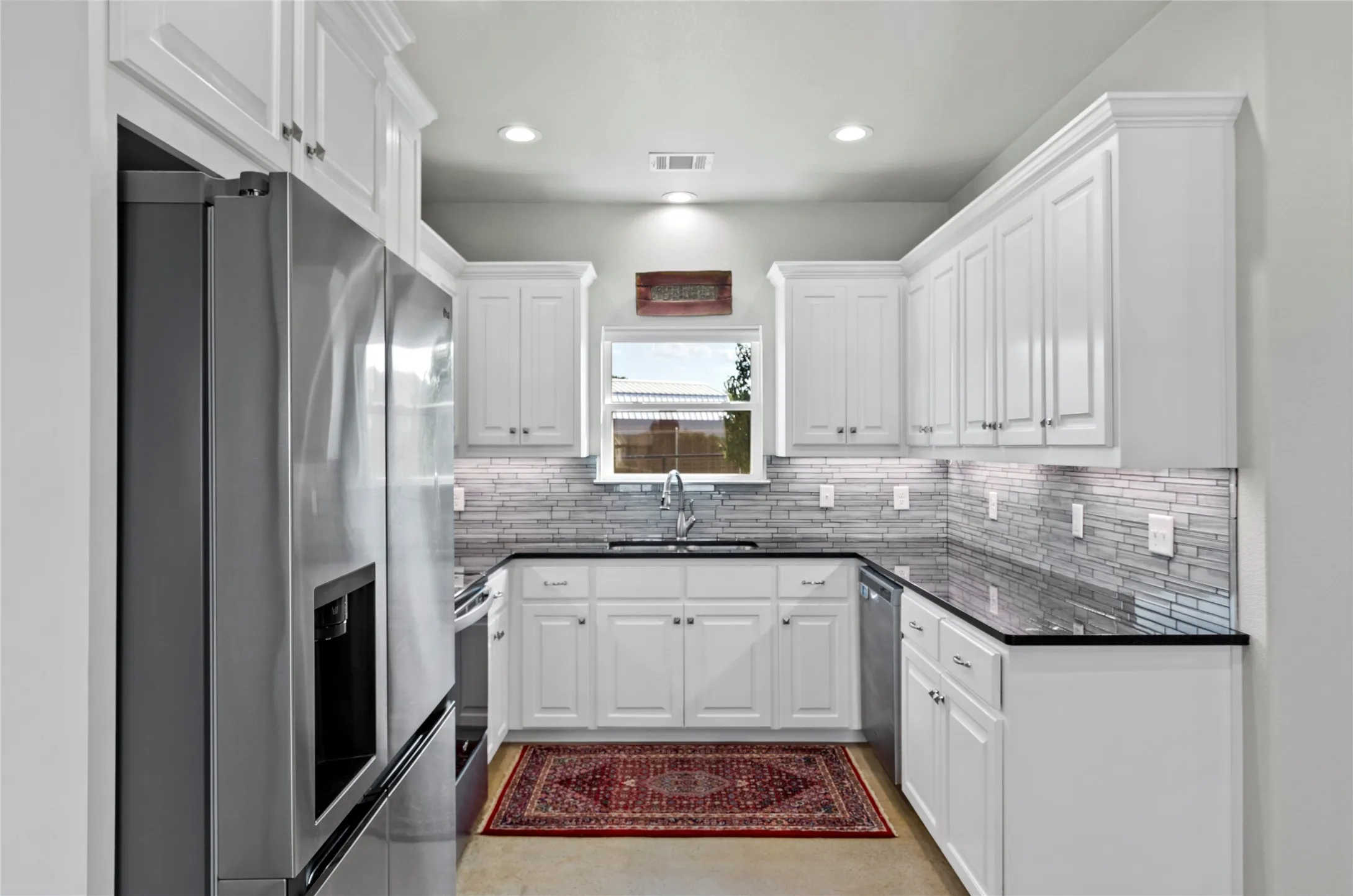 Single Family Residence For Sale in Wise County , 108 Daisy Court, Paradise, Texas 76073, 3 Bedroom, 2 Bathroom, 2 Garage spaces, 1,538 Sqft, built in 2021, mls#21354630, Real Estate Agent in Paradise, Homes For Sale in Wise county, Homes For Sale in Paradise, Realtor in Paradise Texas, Real Estate Brokerage Independent Realty Texas, Luminita Cordes Realtor