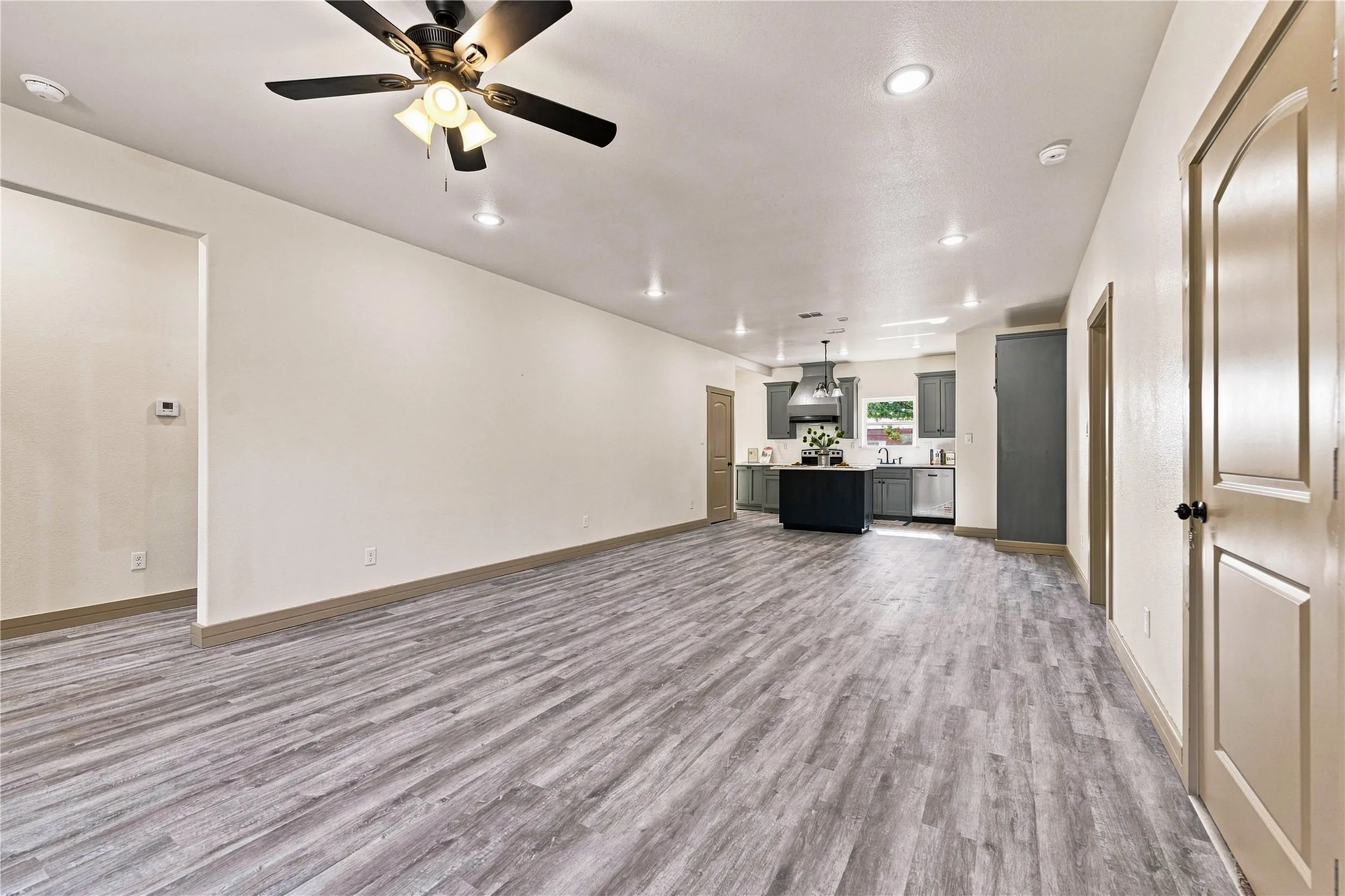 Single Family Residence For Sale in Hood County , 2515 Coyote Trail, Granbury, Texas 76048, 3 Bedroom, 2 Bathroom, 1 Garage spaces, 1,820 Sqft, built in 2025, mls#21353808, Real Estate Agent in Granbury, Homes For Sale in Hood county, Homes For Sale in Granbury, Realtor in Granbury Texas, Real Estate Brokerage Independent Realty Texas, Luminita Cordes Realtor