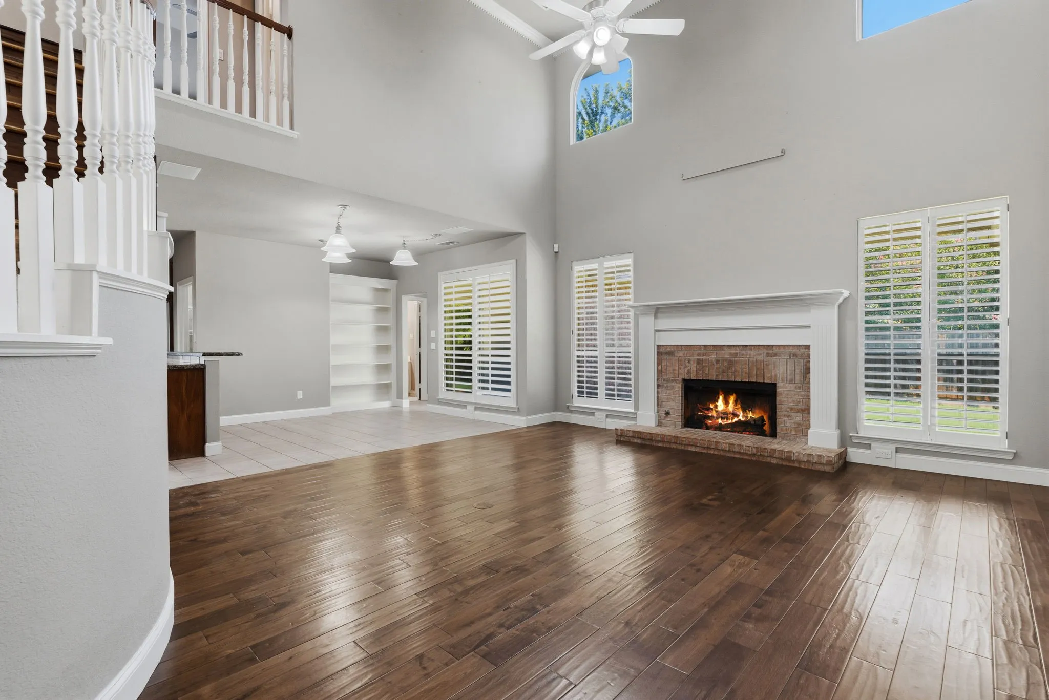 Single Family Residence For Sale in Collin County , 1300 Brimwood Drive, Mc Kinney, Texas 75072, 4 Bedroom, 3 Bathroom, 2 Garage spaces, 3,143 Sqft, built in 2000, mls#21353273, Real Estate Agent in Mc Kinney, Homes For Sale in Collin county, Homes For Sale in Mc Kinney, Realtor in Mc Kinney Texas, Real Estate Brokerage Independent Realty Texas, Luminita Cordes Realtor