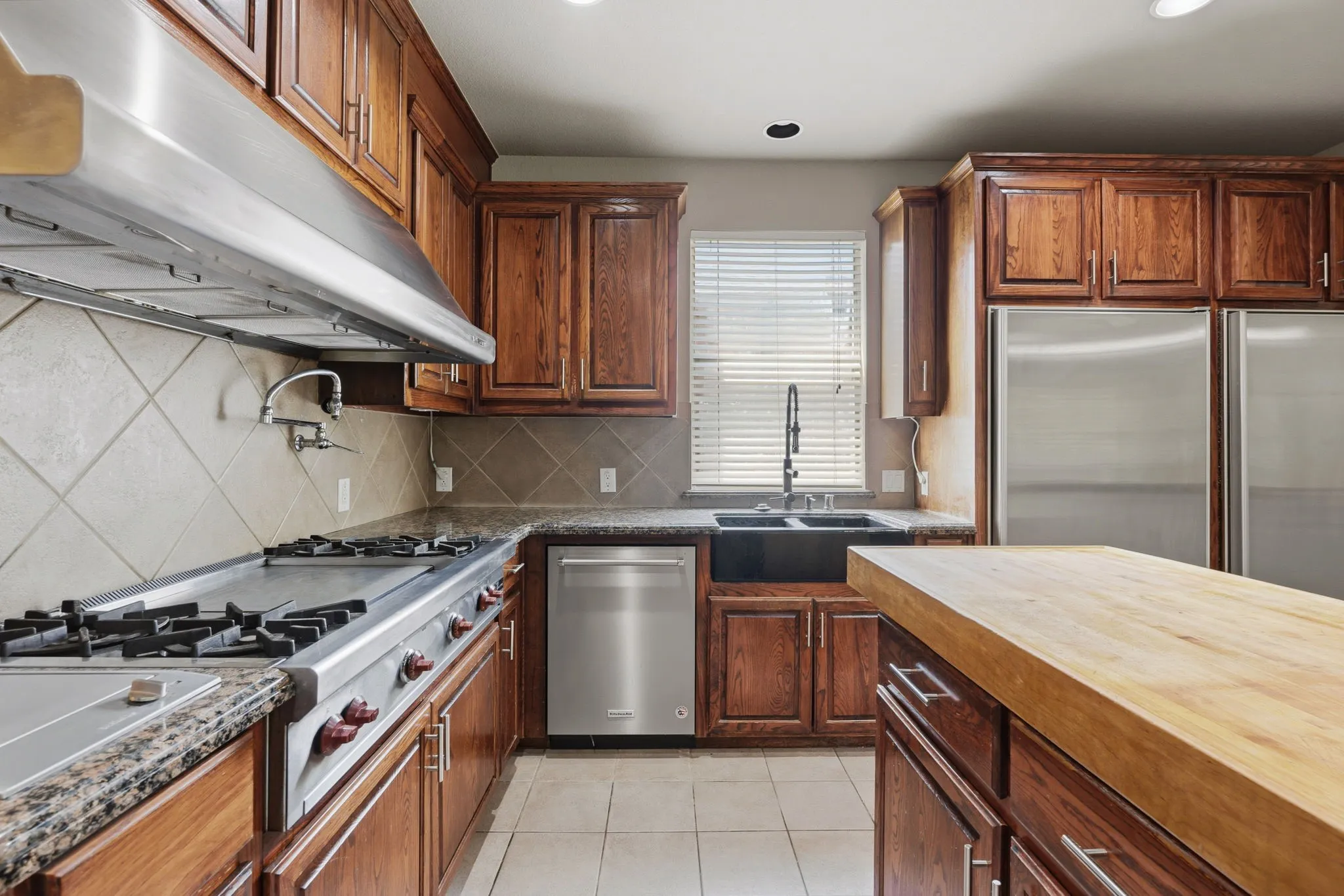 Single Family Residence For Sale in Collin County , 1300 Brimwood Drive, Mc Kinney, Texas 75072, 4 Bedroom, 3 Bathroom, 2 Garage spaces, 3,143 Sqft, built in 2000, mls#21353273, Real Estate Agent in Mc Kinney, Homes For Sale in Collin county, Homes For Sale in Mc Kinney, Realtor in Mc Kinney Texas, Real Estate Brokerage Independent Realty Texas, Luminita Cordes Realtor