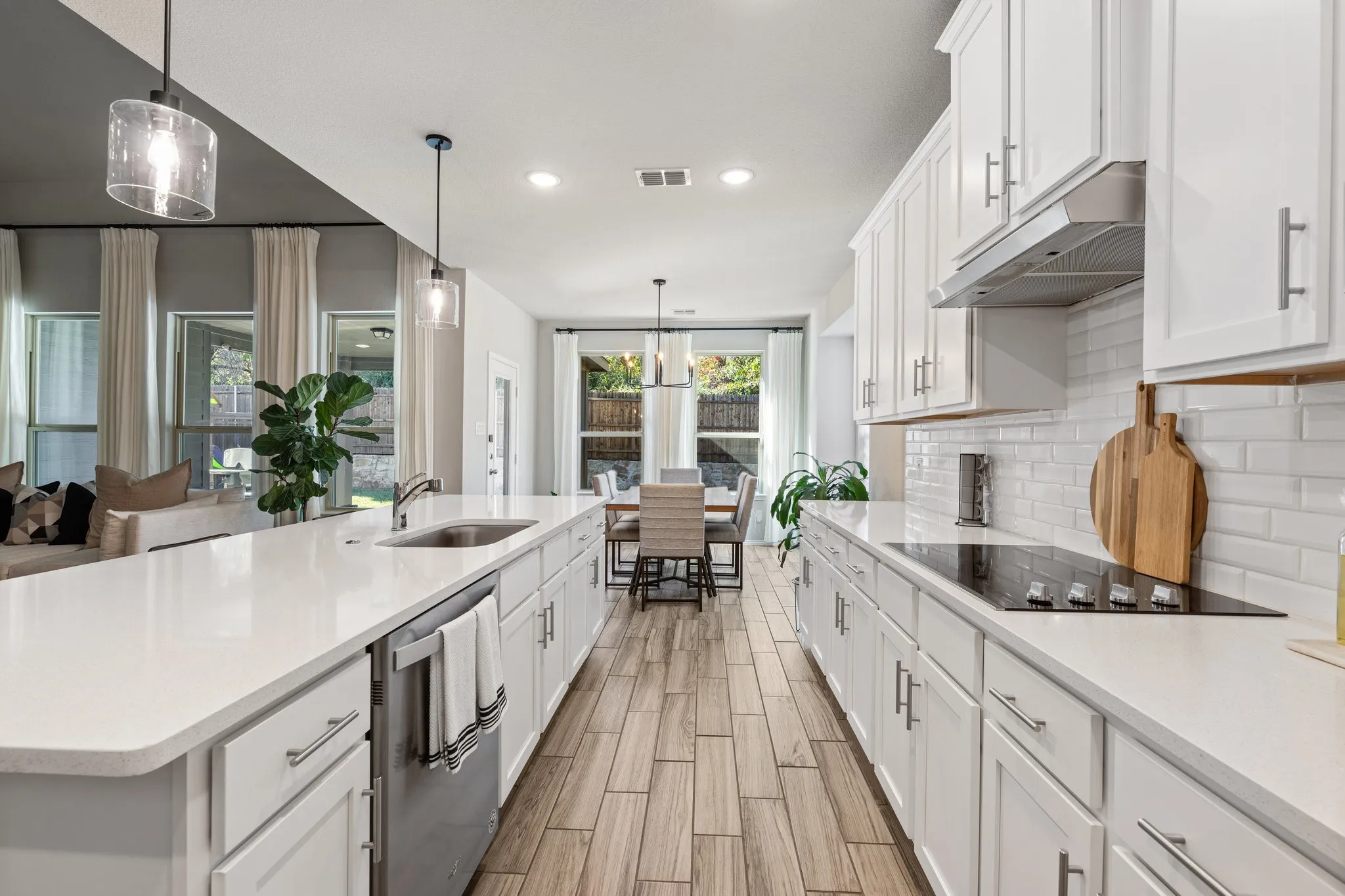 Single Family Residence For Rent in Denton County , 3512 Harbour Mist Trail, Denton, Texas 76208, 4 Bedroom, 3 Bathroom, 2 Garage spaces, 2,985 Sqft, built in 2020, mls#21354398, Real Estate Agent in Denton, Homes For Rent in Denton county, Homes For Rent in Denton, Realtor in Denton Texas, Real Estate Brokerage Independent Realty Texas, Luminita Cordes Realtor