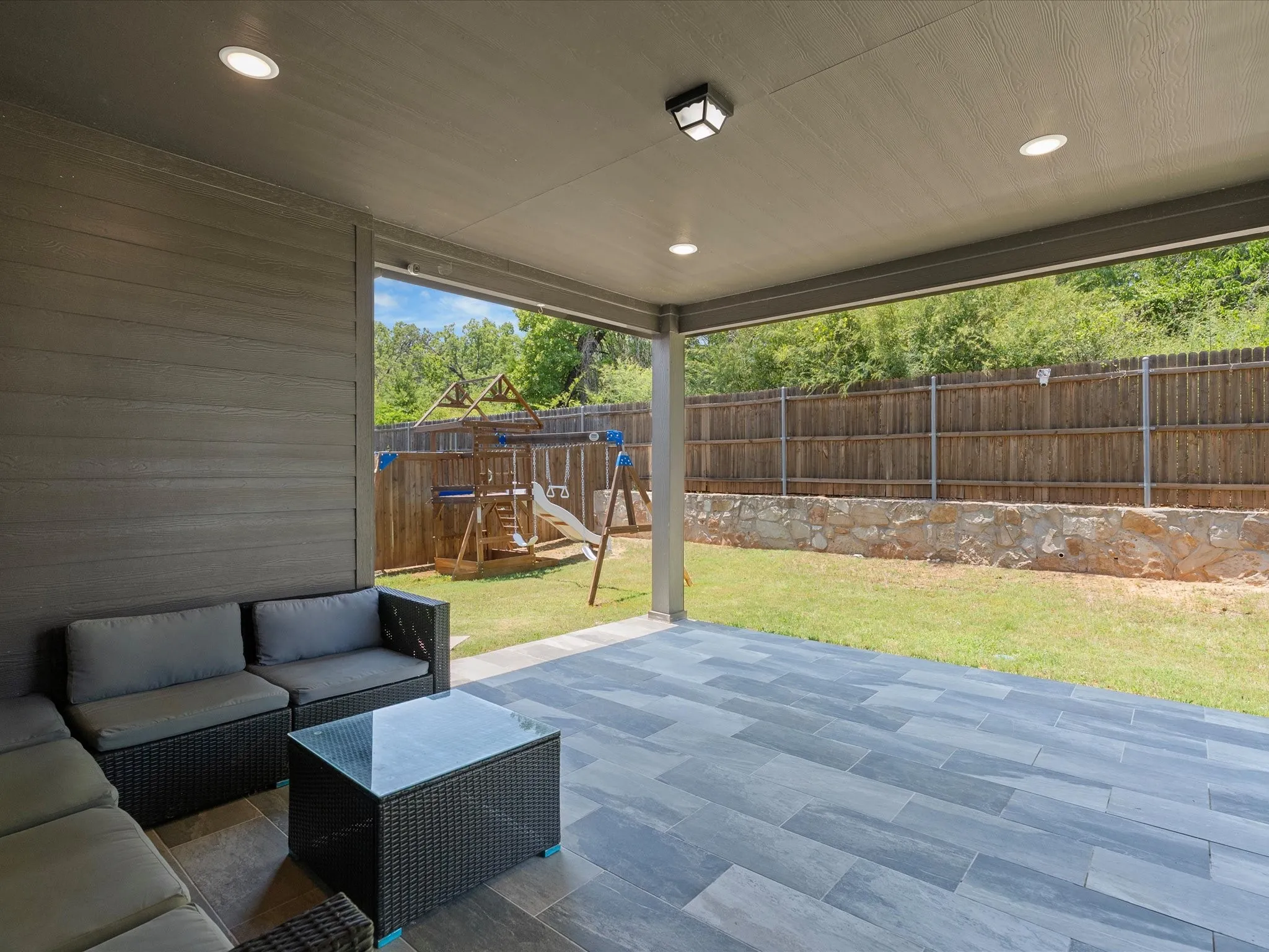 Single Family Residence For Rent in Denton County , 3512 Harbour Mist Trail, Denton, Texas 76208, 4 Bedroom, 3 Bathroom, 2 Garage spaces, 2,985 Sqft, built in 2020, mls#21354398, Real Estate Agent in Denton, Homes For Rent in Denton county, Homes For Rent in Denton, Realtor in Denton Texas, Real Estate Brokerage Independent Realty Texas, Luminita Cordes Realtor