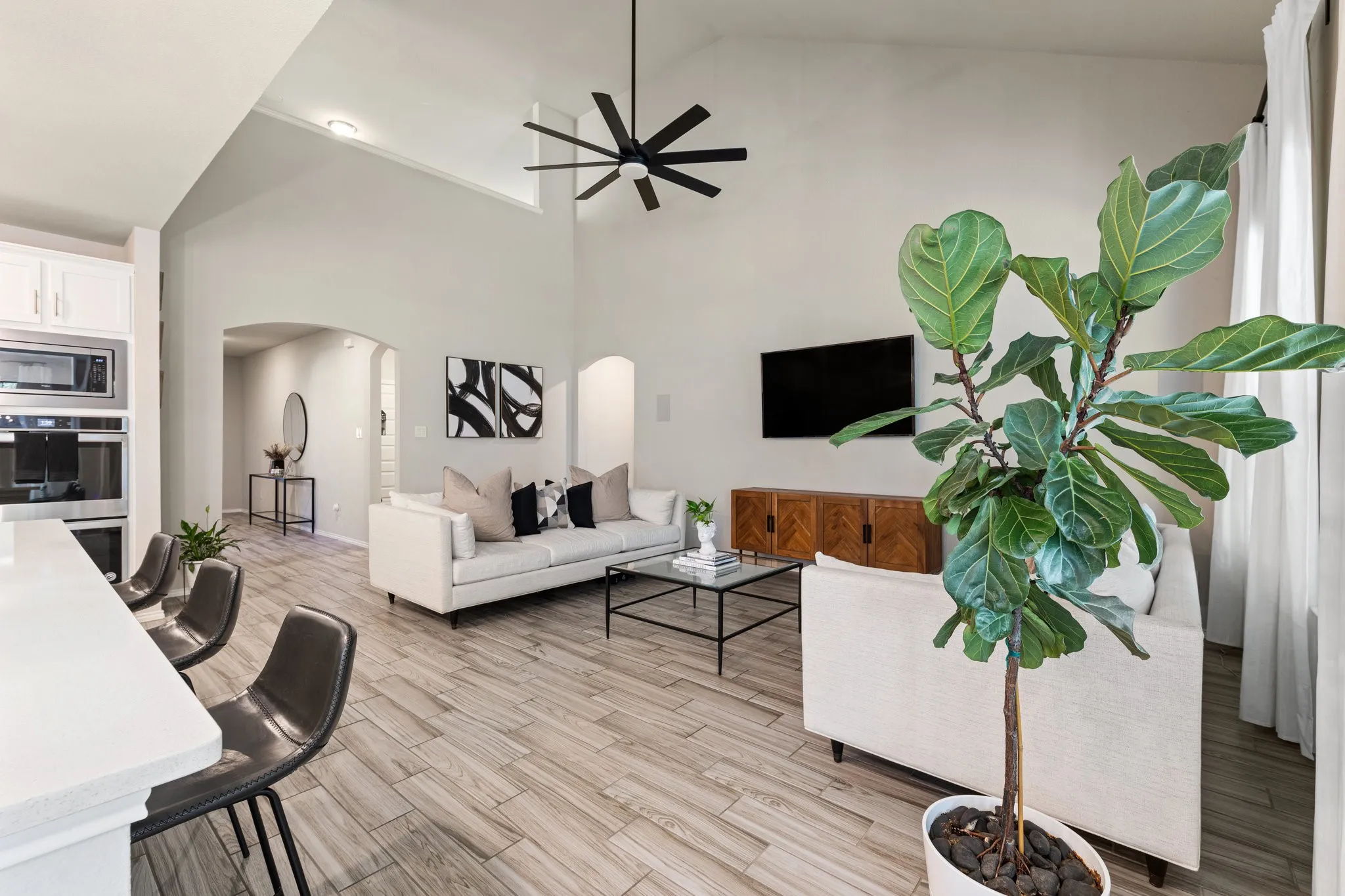 Single Family Residence For Rent in Denton County , 3512 Harbour Mist Trail, Denton, Texas 76208, 4 Bedroom, 3 Bathroom, 2 Garage spaces, 2,985 Sqft, built in 2020, mls#21354398, Real Estate Agent in Denton, Homes For Rent in Denton county, Homes For Rent in Denton, Realtor in Denton Texas, Real Estate Brokerage Independent Realty Texas, Luminita Cordes Realtor