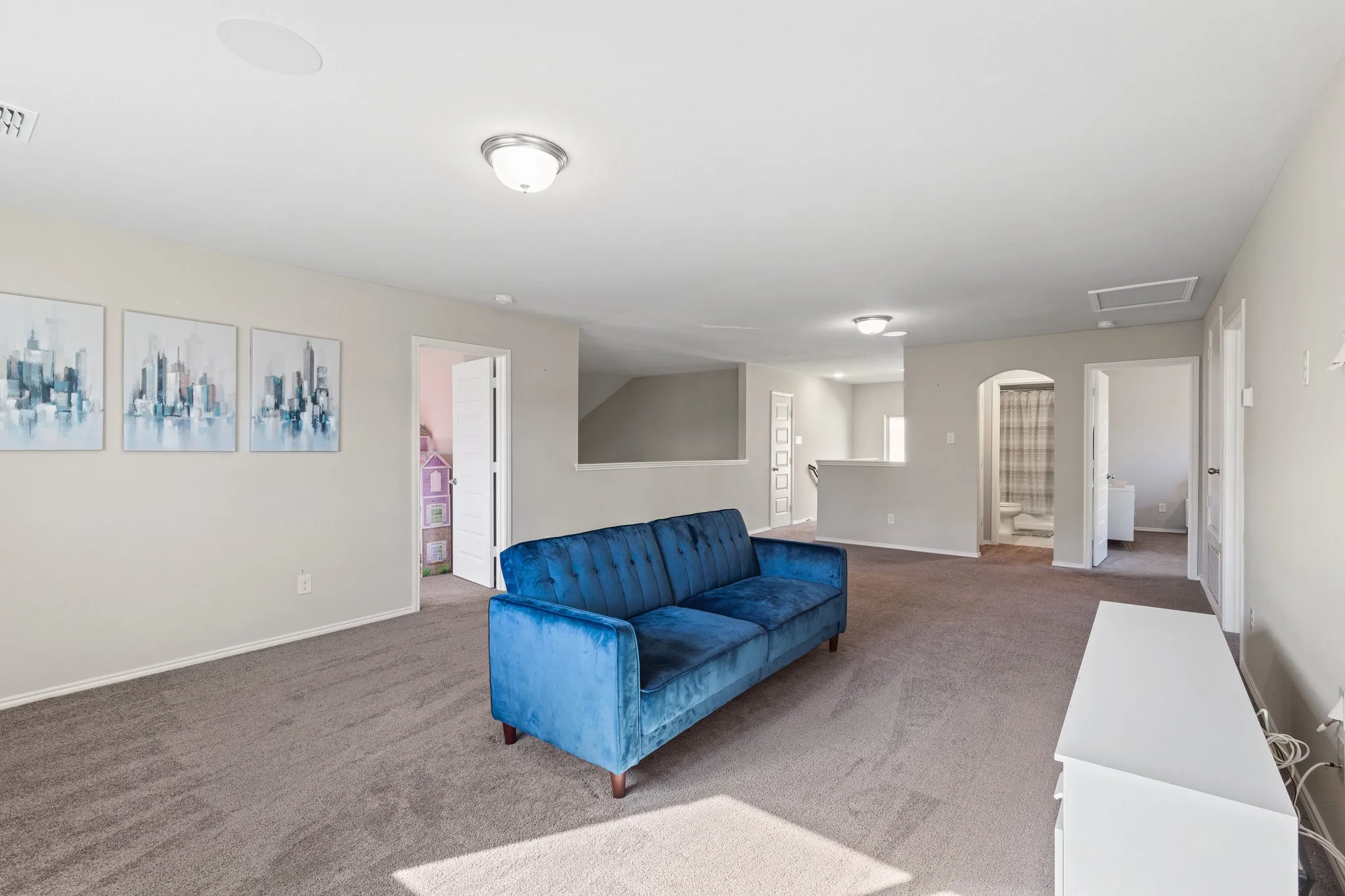 Single Family Residence For Rent in Denton County , 3512 Harbour Mist Trail, Denton, Texas 76208, 4 Bedroom, 3 Bathroom, 2 Garage spaces, 2,985 Sqft, built in 2020, mls#21354398, Real Estate Agent in Denton, Homes For Rent in Denton county, Homes For Rent in Denton, Realtor in Denton Texas, Real Estate Brokerage Independent Realty Texas, Luminita Cordes Realtor