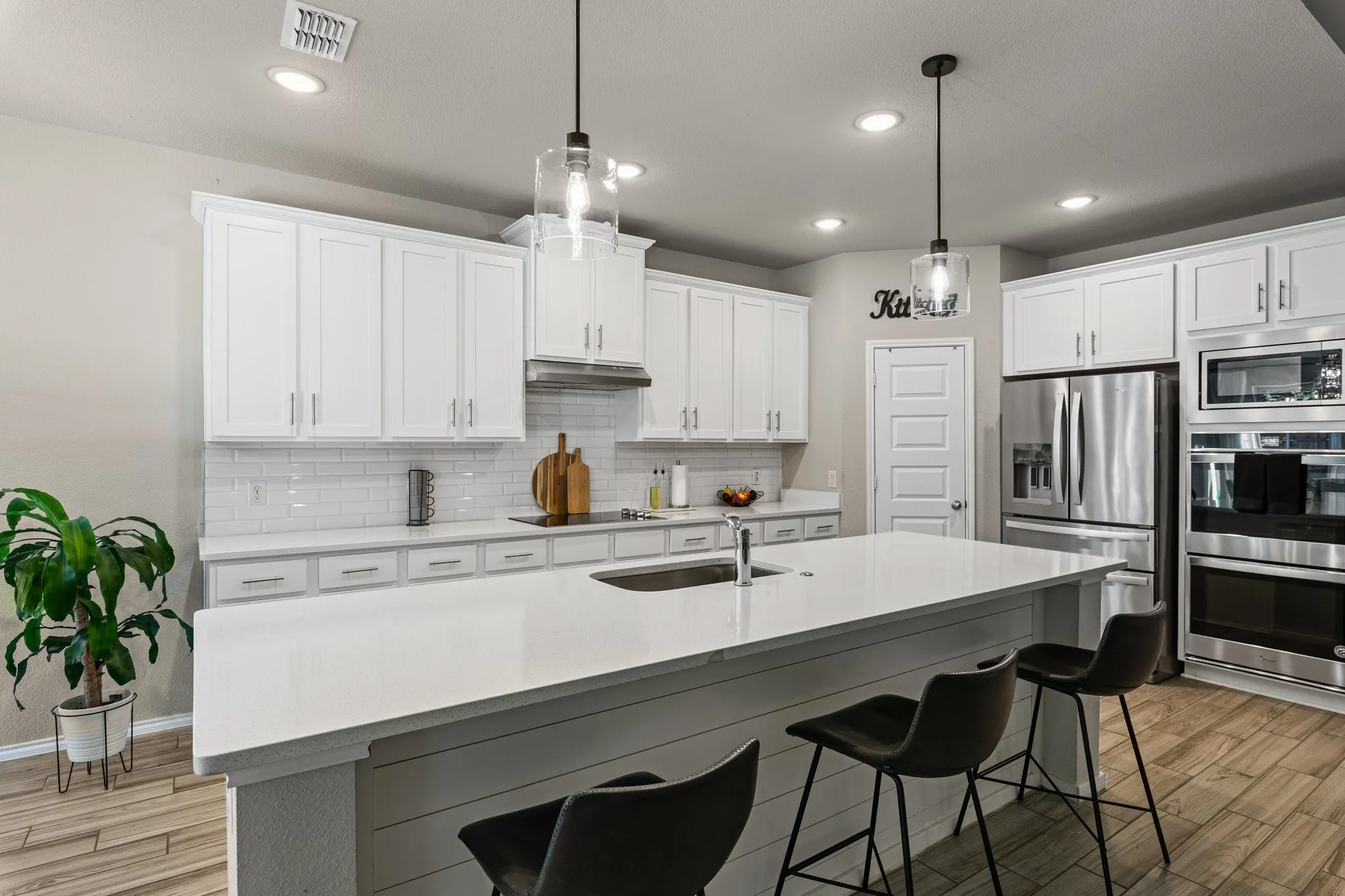 Single Family Residence For Rent in Denton County , 3512 Harbour Mist Trail, Denton, Texas 76208, 4 Bedroom, 3 Bathroom, 2 Garage spaces, 2,985 Sqft, built in 2020, mls#21354398, Real Estate Agent in Denton, Homes For Rent in Denton county, Homes For Rent in Denton, Realtor in Denton Texas, Real Estate Brokerage Independent Realty Texas, Luminita Cordes Realtor