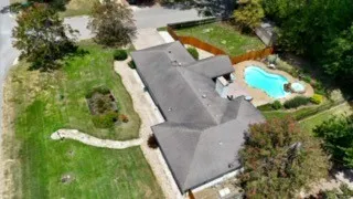 Single Family Residence For Sale in Smith County , 3618 New Copeland Road, Tyler, Texas 75701, 3 Bedroom, 2 Bathroom, 2 Garage spaces, 2,347 Sqft, built in 1966, mls#21354662, Real Estate Agent in Tyler, Homes For Sale in Smith county, Homes For Sale in Tyler, Realtor in Tyler Texas, Real Estate Brokerage Independent Realty Texas, Luminita Cordes Realtor