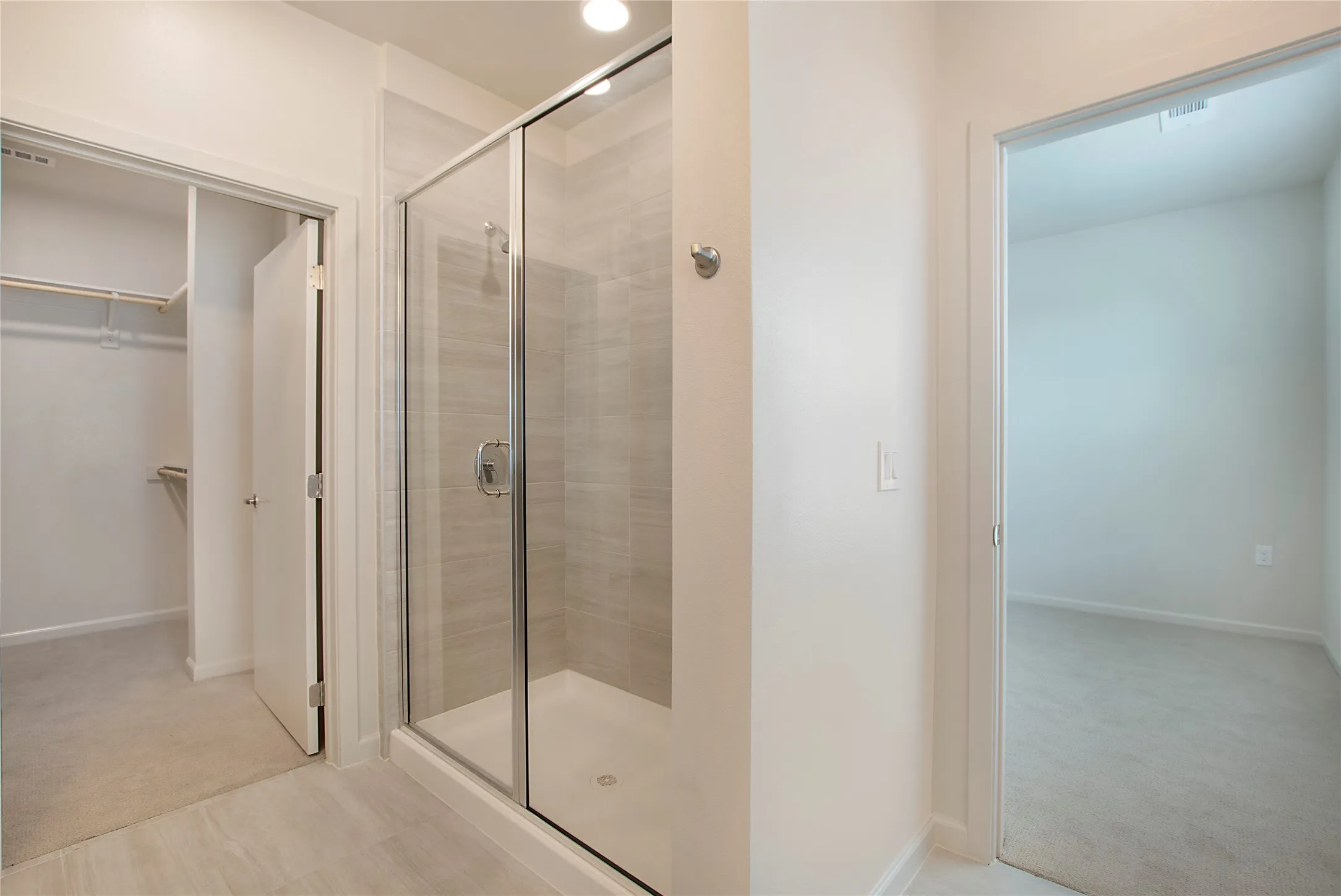 Townhouse For Rent in Collin County , 2100 Legacy Drive 1202, Plano, Texas 75023, 2 Bedroom, 3 Bathroom, 2 Garage spaces, 1,319 Sqft, built in 2023, mls#21354661, Real Estate Agent in Plano, Homes For Rent in Collin county, Homes For Rent in Plano, Realtor in Plano Texas, Real Estate Brokerage Independent Realty Texas, Luminita Cordes Realtor