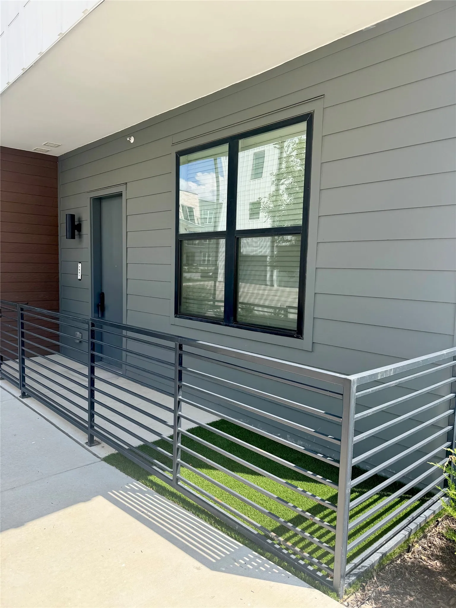 Townhouse For Rent in Collin County , 2100 Legacy Drive 1202, Plano, Texas 75023, 2 Bedroom, 3 Bathroom, 2 Garage spaces, 1,319 Sqft, built in 2023, mls#21354661, Real Estate Agent in Plano, Homes For Rent in Collin county, Homes For Rent in Plano, Realtor in Plano Texas, Real Estate Brokerage Independent Realty Texas, Luminita Cordes Realtor