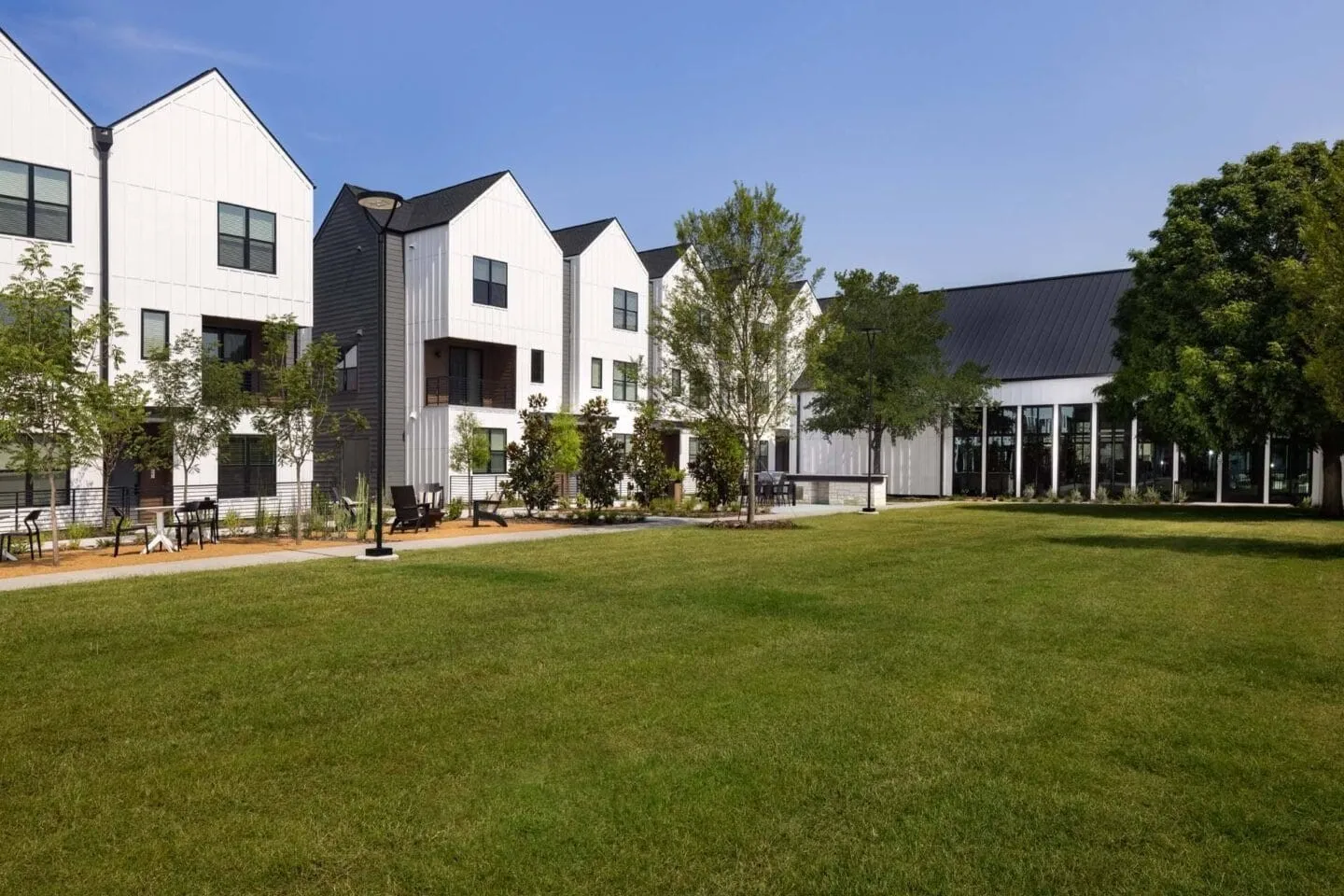 Townhouse For Rent in Collin County , 2100 Legacy Drive 1202, Plano, Texas 75023, 2 Bedroom, 3 Bathroom, 2 Garage spaces, 1,319 Sqft, built in 2023, mls#21354661, Real Estate Agent in Plano, Homes For Rent in Collin county, Homes For Rent in Plano, Realtor in Plano Texas, Real Estate Brokerage Independent Realty Texas, Luminita Cordes Realtor