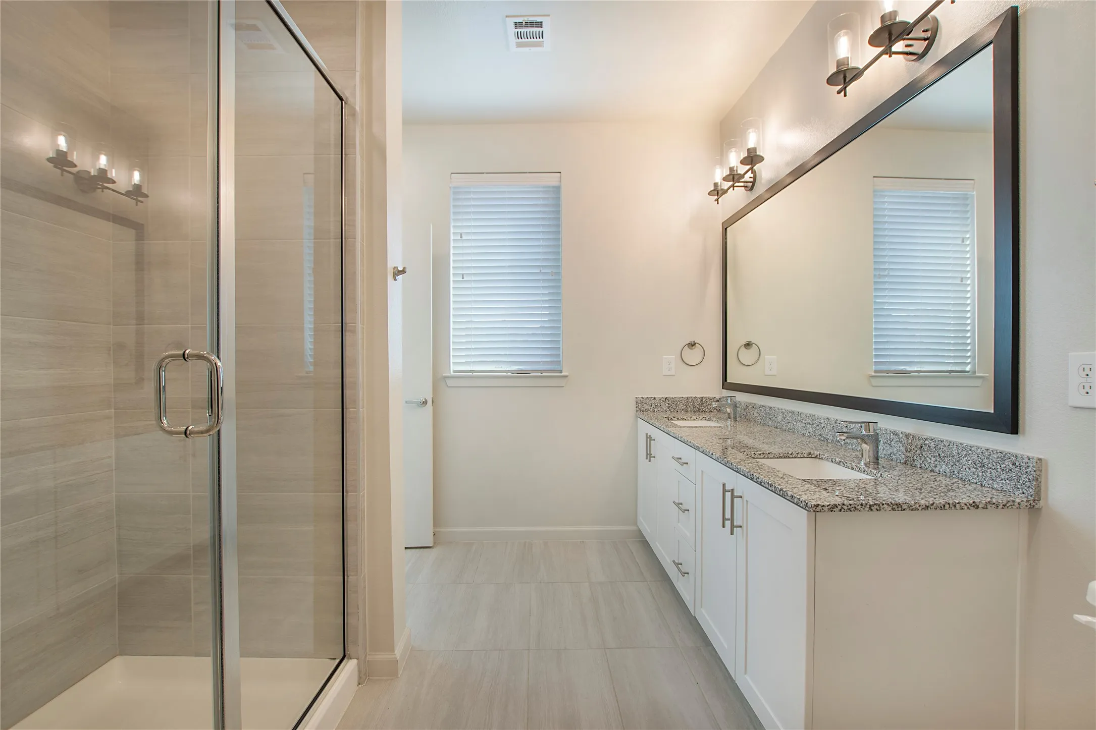 Townhouse For Rent in Collin County , 2100 Legacy Drive 1202, Plano, Texas 75023, 2 Bedroom, 3 Bathroom, 2 Garage spaces, 1,319 Sqft, built in 2023, mls#21354661, Real Estate Agent in Plano, Homes For Rent in Collin county, Homes For Rent in Plano, Realtor in Plano Texas, Real Estate Brokerage Independent Realty Texas, Luminita Cordes Realtor