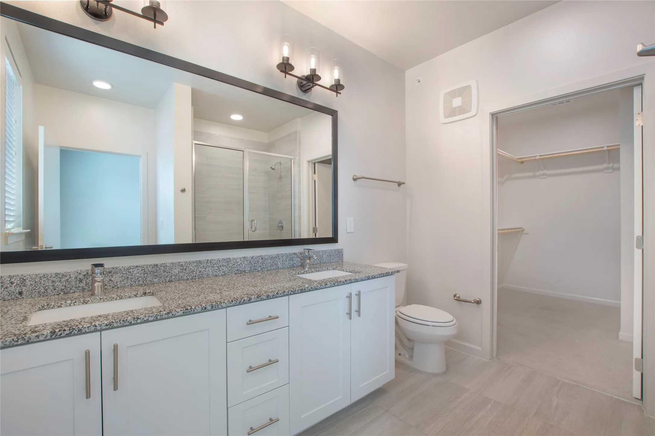 Townhouse For Rent in Collin County , 2100 Legacy Drive 1202, Plano, Texas 75023, 2 Bedroom, 3 Bathroom, 2 Garage spaces, 1,319 Sqft, built in 2023, mls#21354661, Real Estate Agent in Plano, Homes For Rent in Collin county, Homes For Rent in Plano, Realtor in Plano Texas, Real Estate Brokerage Independent Realty Texas, Luminita Cordes Realtor