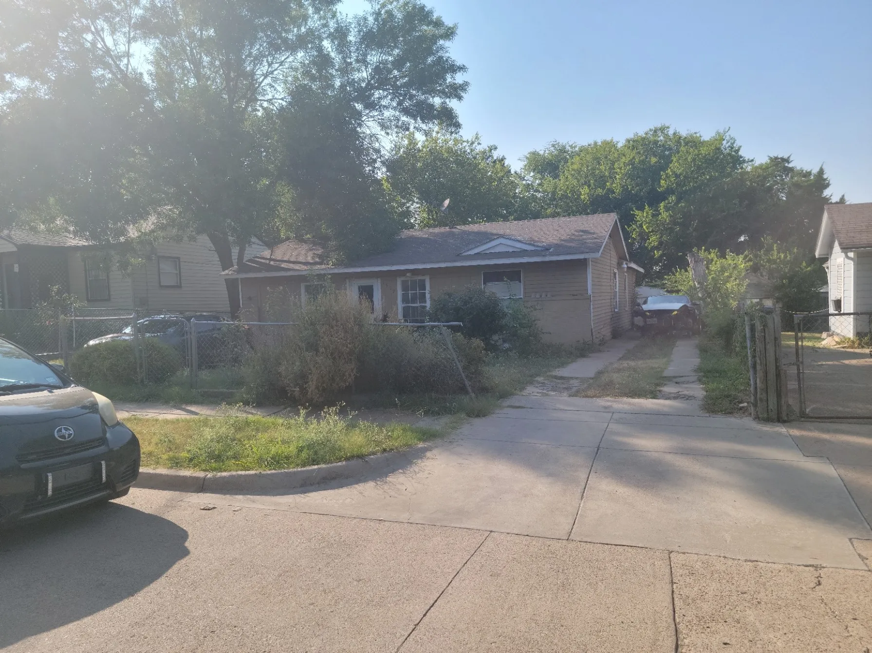 Second driveway on right side