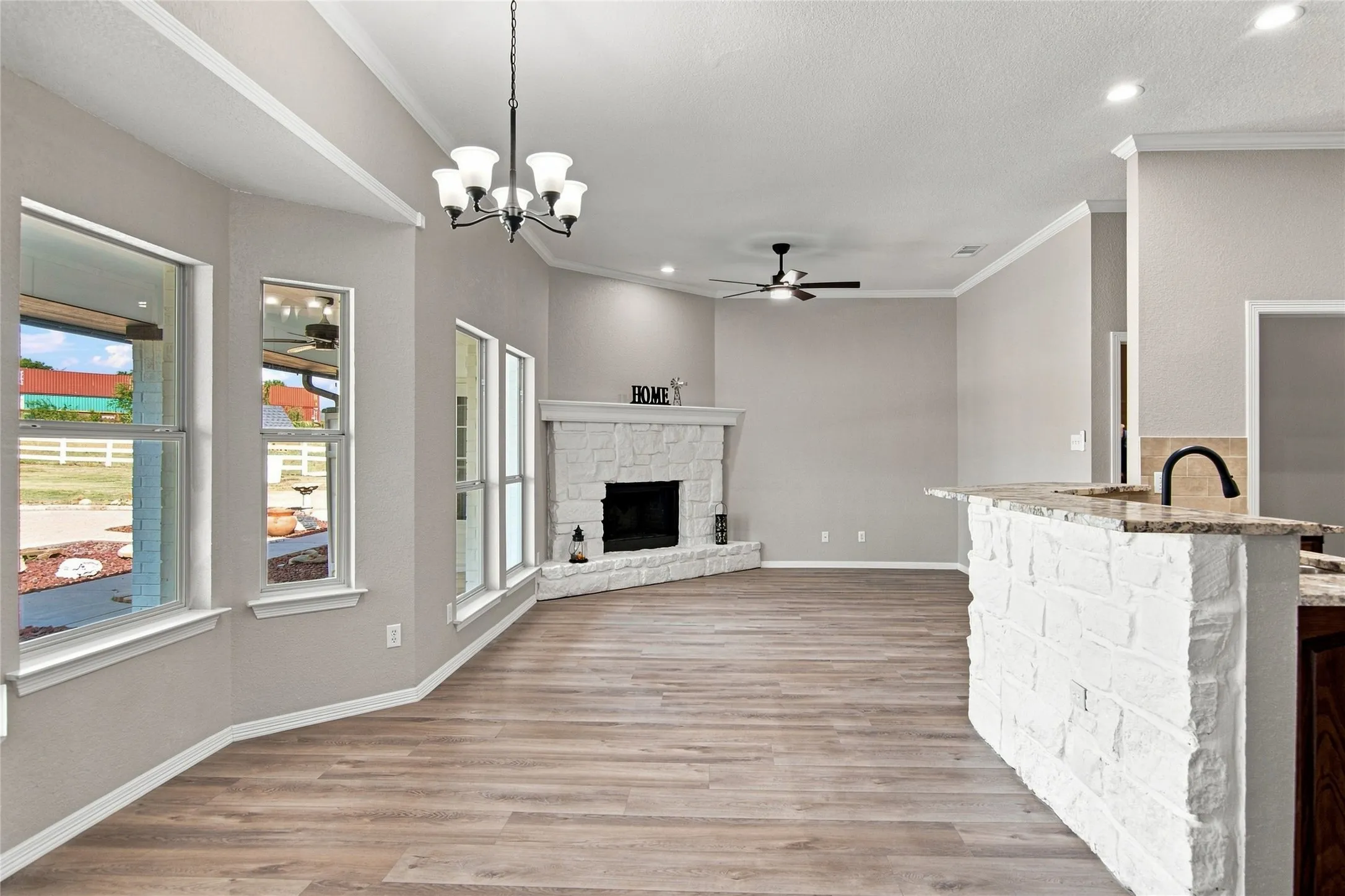 Single Family Residence For Sale in Tarrant County , 14008 Northwest Court, Haslet, Texas 76052, 4 Bedroom, 2 Bathroom, 3 Garage spaces, 2,288 Sqft, built in 1999, mls#21351128, Real Estate Agent in Haslet, Homes For Sale in Tarrant county, Homes For Sale in Haslet, Realtor in Haslet Texas, Real Estate Brokerage Independent Realty Texas, Luminita Cordes Realtor