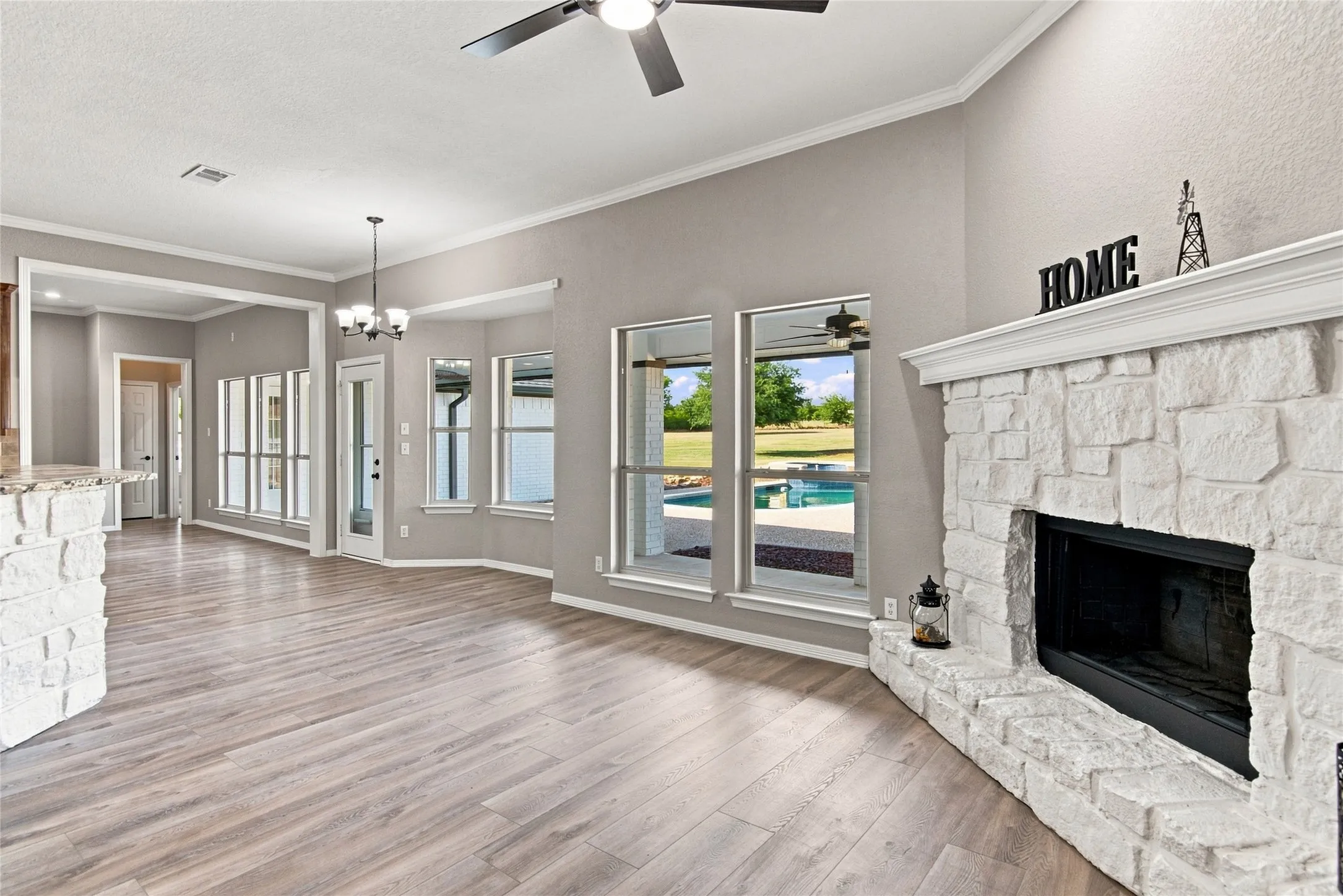 Single Family Residence For Sale in Tarrant County , 14008 Northwest Court, Haslet, Texas 76052, 4 Bedroom, 2 Bathroom, 3 Garage spaces, 2,288 Sqft, built in 1999, mls#21351128, Real Estate Agent in Haslet, Homes For Sale in Tarrant county, Homes For Sale in Haslet, Realtor in Haslet Texas, Real Estate Brokerage Independent Realty Texas, Luminita Cordes Realtor
