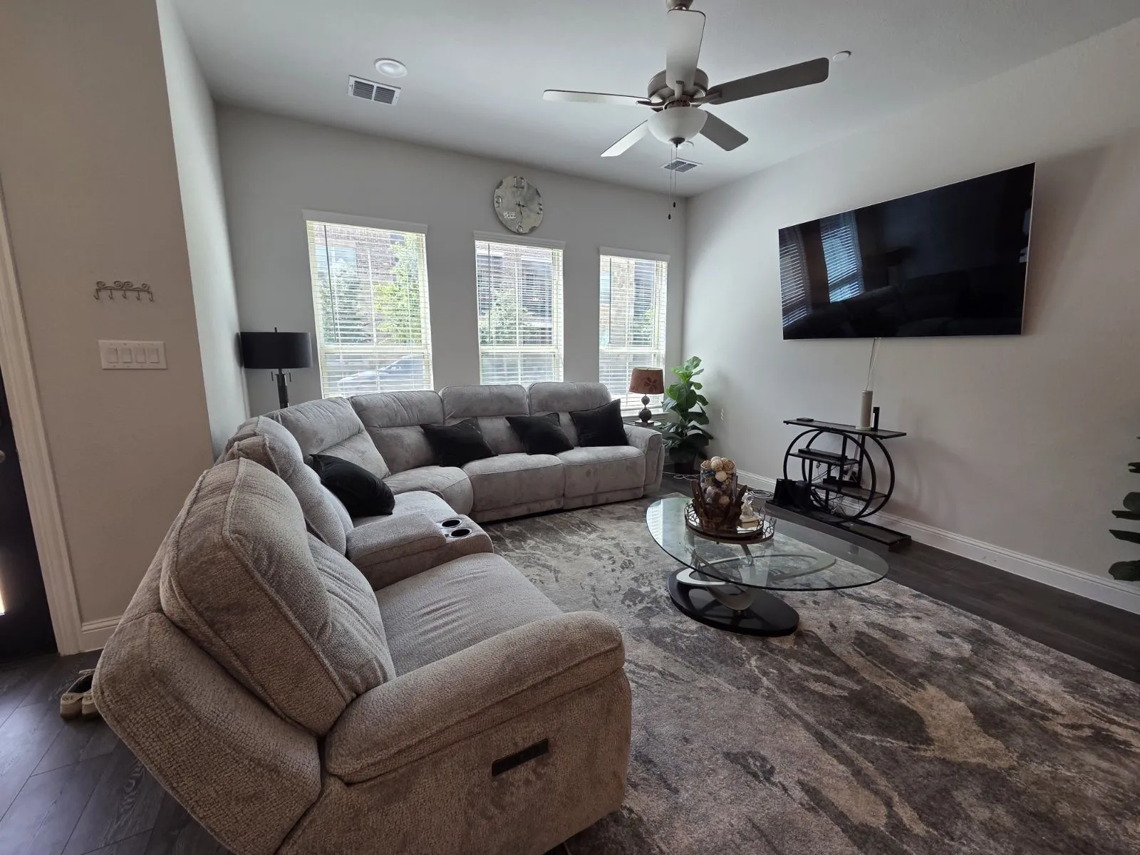 Townhouse For Sale in Denton County , 309 Colusa Drive, Lewisville, Texas 75056, 3 Bedroom, 3 Bathroom, 2 Garage spaces, 1,896 Sqft, built in 2022, Price $439,000, mls#21354667, Real Estate Agent in Lewisville, Homes For Sale in Denton county, Homes For Sale in Lewisville, Realtor in Lewisville Texas, Real Estate Brokerage Independent Realty Texas, Luminita Cordes Realtor