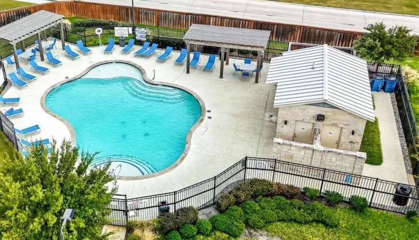 Townhouse For Sale in Denton County , 309 Colusa Drive, Lewisville, Texas 75056, 3 Bedroom, 3 Bathroom, 2 Garage spaces, 1,896 Sqft, built in 2022, Price $439,000, mls#21354667, Real Estate Agent in Lewisville, Homes For Sale in Denton county, Homes For Sale in Lewisville, Realtor in Lewisville Texas, Real Estate Brokerage Independent Realty Texas, Luminita Cordes Realtor