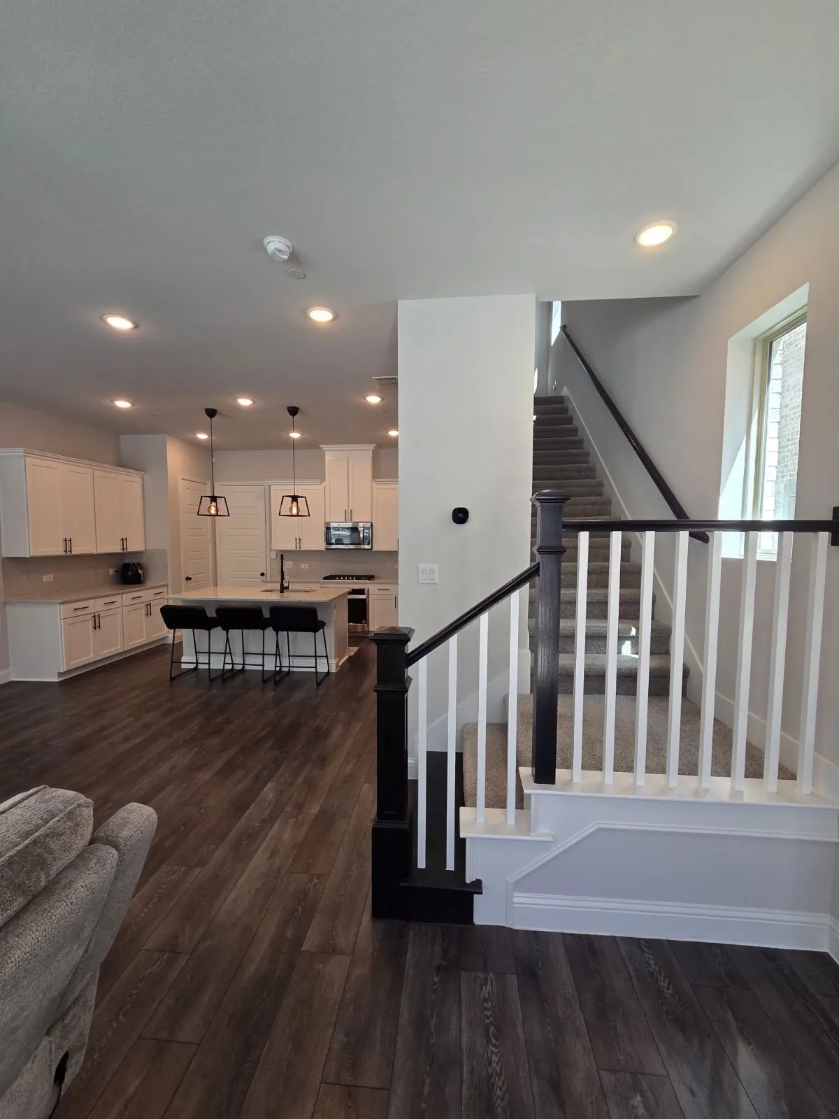 Townhouse For Sale in Denton County , 309 Colusa Drive, Lewisville, Texas 75056, 3 Bedroom, 3 Bathroom, 2 Garage spaces, 1,896 Sqft, built in 2022, Price $439,000, mls#21354667, Real Estate Agent in Lewisville, Homes For Sale in Denton county, Homes For Sale in Lewisville, Realtor in Lewisville Texas, Real Estate Brokerage Independent Realty Texas, Luminita Cordes Realtor
