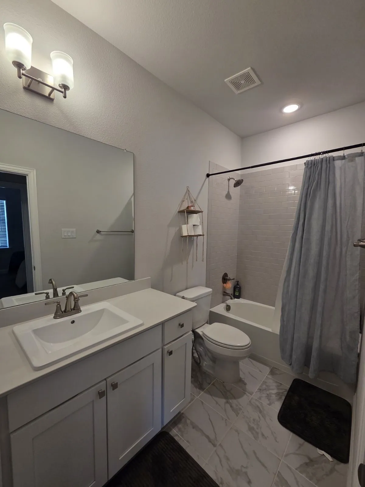 Townhouse For Sale in Denton County , 309 Colusa Drive, Lewisville, Texas 75056, 3 Bedroom, 3 Bathroom, 2 Garage spaces, 1,896 Sqft, built in 2022, Price $439,000, mls#21354667, Real Estate Agent in Lewisville, Homes For Sale in Denton county, Homes For Sale in Lewisville, Realtor in Lewisville Texas, Real Estate Brokerage Independent Realty Texas, Luminita Cordes Realtor