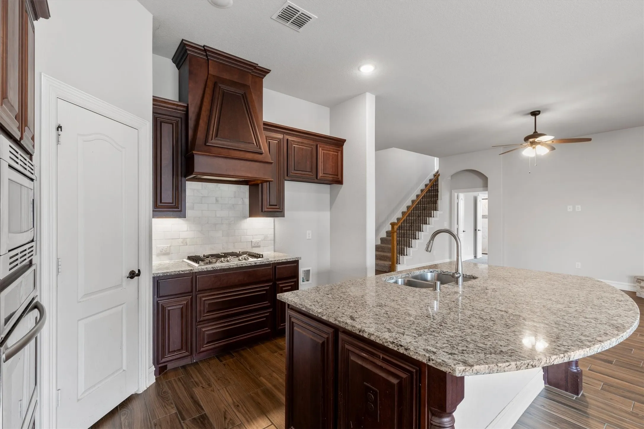 Single Family Residence For Sale in Tarrant County , 2602 Jaxon Way, Mansfield, Texas 76063, 4 Bedroom, 3 Bathroom, 2 Garage spaces, 3,262 Sqft, built in 2021, mls#21354665, Real Estate Agent in Mansfield, Homes For Sale in Tarrant county, Homes For Sale in Mansfield, Realtor in Mansfield Texas, Real Estate Brokerage Independent Realty Texas, Luminita Cordes Realtor