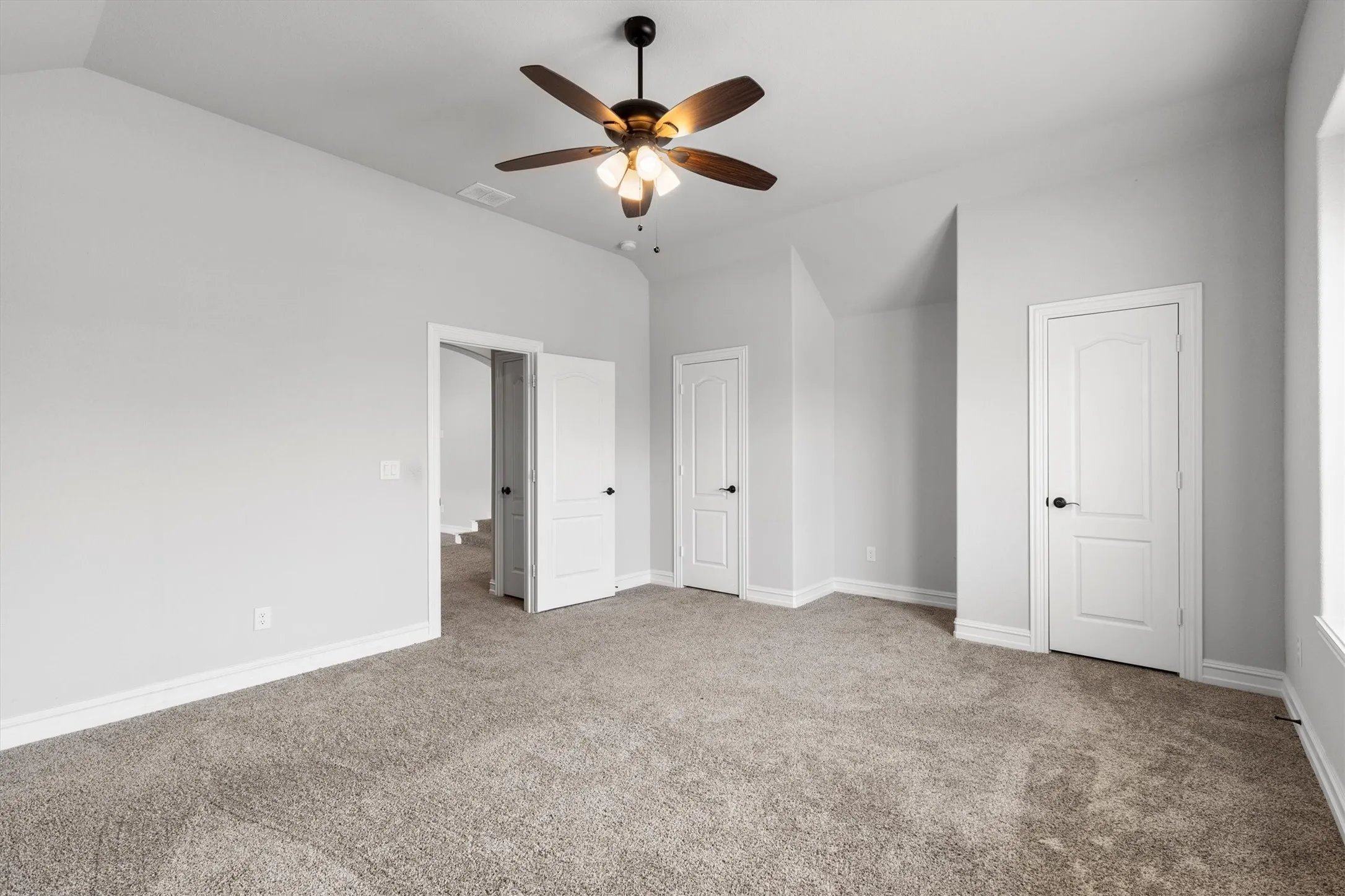 Single Family Residence For Sale in Tarrant County , 2602 Jaxon Way, Mansfield, Texas 76063, 4 Bedroom, 3 Bathroom, 2 Garage spaces, 3,262 Sqft, built in 2021, mls#21354665, Real Estate Agent in Mansfield, Homes For Sale in Tarrant county, Homes For Sale in Mansfield, Realtor in Mansfield Texas, Real Estate Brokerage Independent Realty Texas, Luminita Cordes Realtor