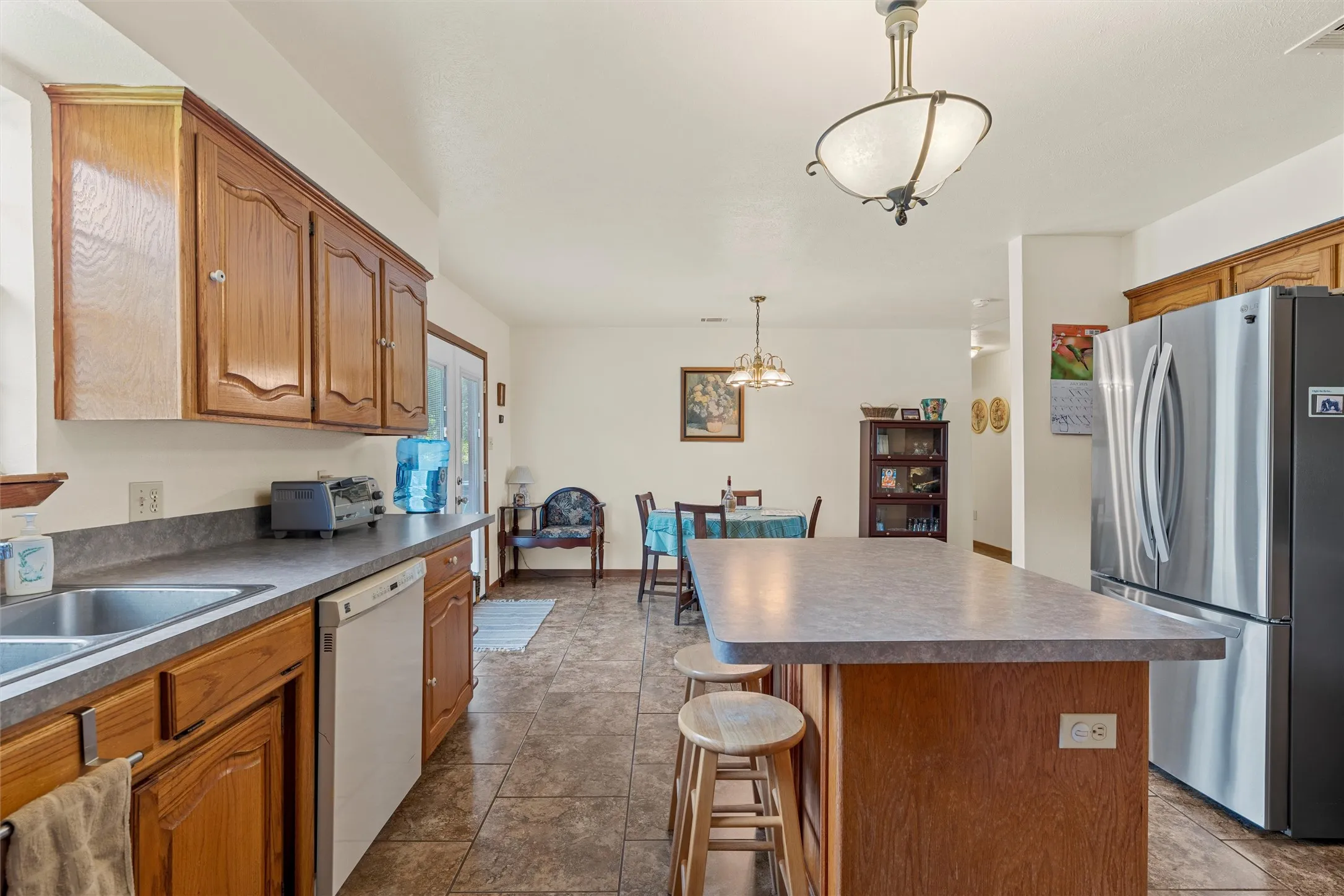 Single Family Residence For Sale in Limestone County , 671 Lcr 516, Mexia, Texas 76667, 3 Bedrooms, 2 Bathrooms, Garage spaces, 1,636 Sqft, built in 2005, Price $489,000, mls#21354579, Real Estate Agent in Mexia, Homes For Sale in Limestone county, Homes For Sale in Mexia, Realtor in Mexia Texas, Real Estate Brokerage Independent Realty Texas, Luminita Cordes Realtor