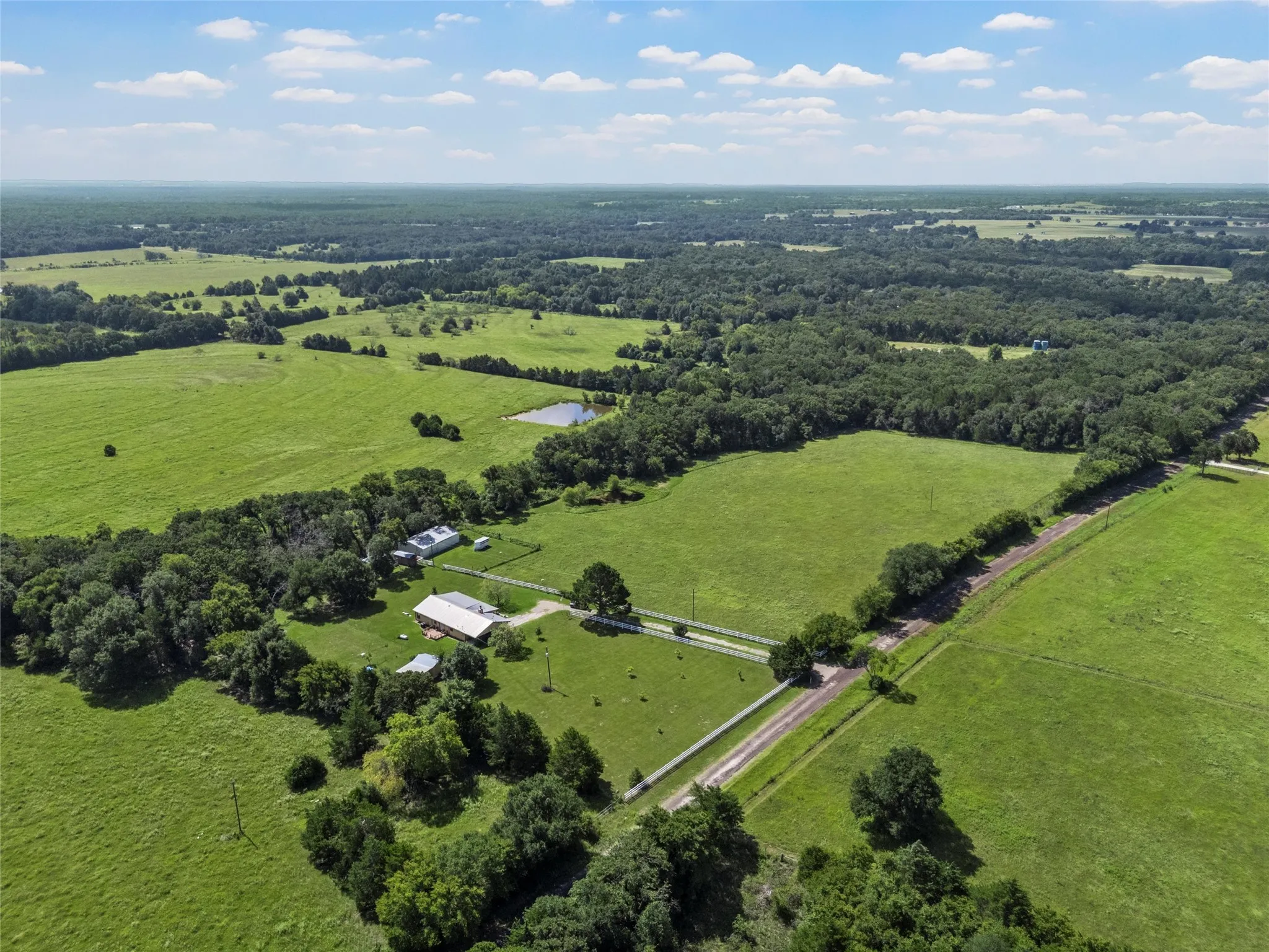 Single Family Residence For Sale in Limestone County , 671 Lcr 516, Mexia, Texas 76667, 3 Bedrooms, 2 Bathrooms, Garage spaces, 1,636 Sqft, built in 2005, Price $489,000, mls#21354579, Real Estate Agent in Mexia, Homes For Sale in Limestone county, Homes For Sale in Mexia, Realtor in Mexia Texas, Real Estate Brokerage Independent Realty Texas, Luminita Cordes Realtor