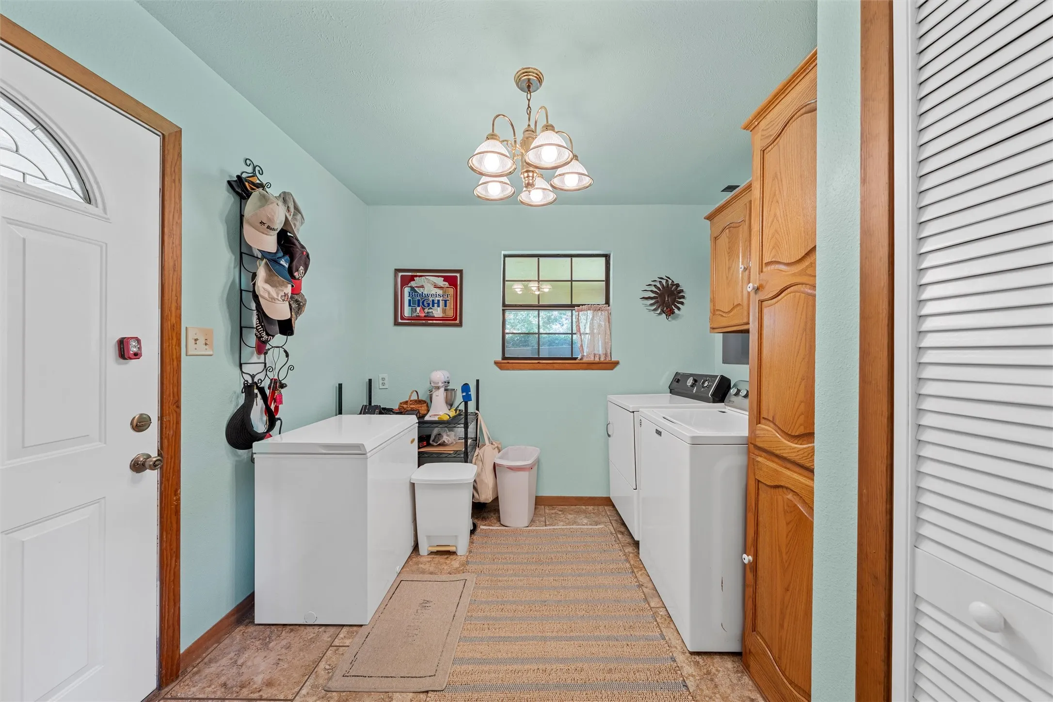 Single Family Residence For Sale in Limestone County , 671 Lcr 516, Mexia, Texas 76667, 3 Bedrooms, 2 Bathrooms, Garage spaces, 1,636 Sqft, built in 2005, Price $489,000, mls#21354579, Real Estate Agent in Mexia, Homes For Sale in Limestone county, Homes For Sale in Mexia, Realtor in Mexia Texas, Real Estate Brokerage Independent Realty Texas, Luminita Cordes Realtor