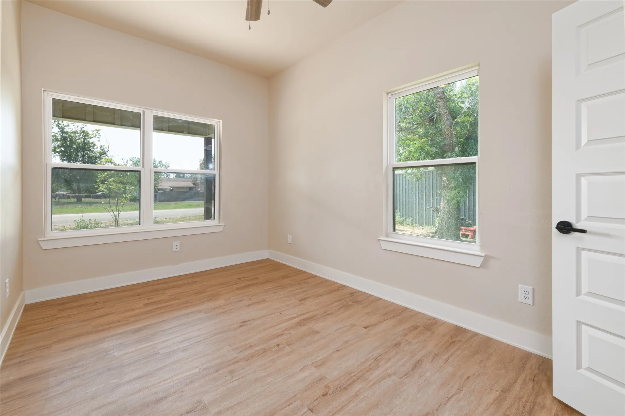 Single Family Residence For Sale in Taylor County , 308 Yucca, Merkel, Texas 79536, 4 Bedroom, 3 Bathroom, Garage spaces, 2,500 Sqft, built in 1926, mls#21353811, Real Estate Agent in Merkel, Homes For Sale in Taylor county, Homes For Sale in Merkel, Realtor in Merkel Texas, Real Estate Brokerage Independent Realty Texas, Luminita Cordes Realtor