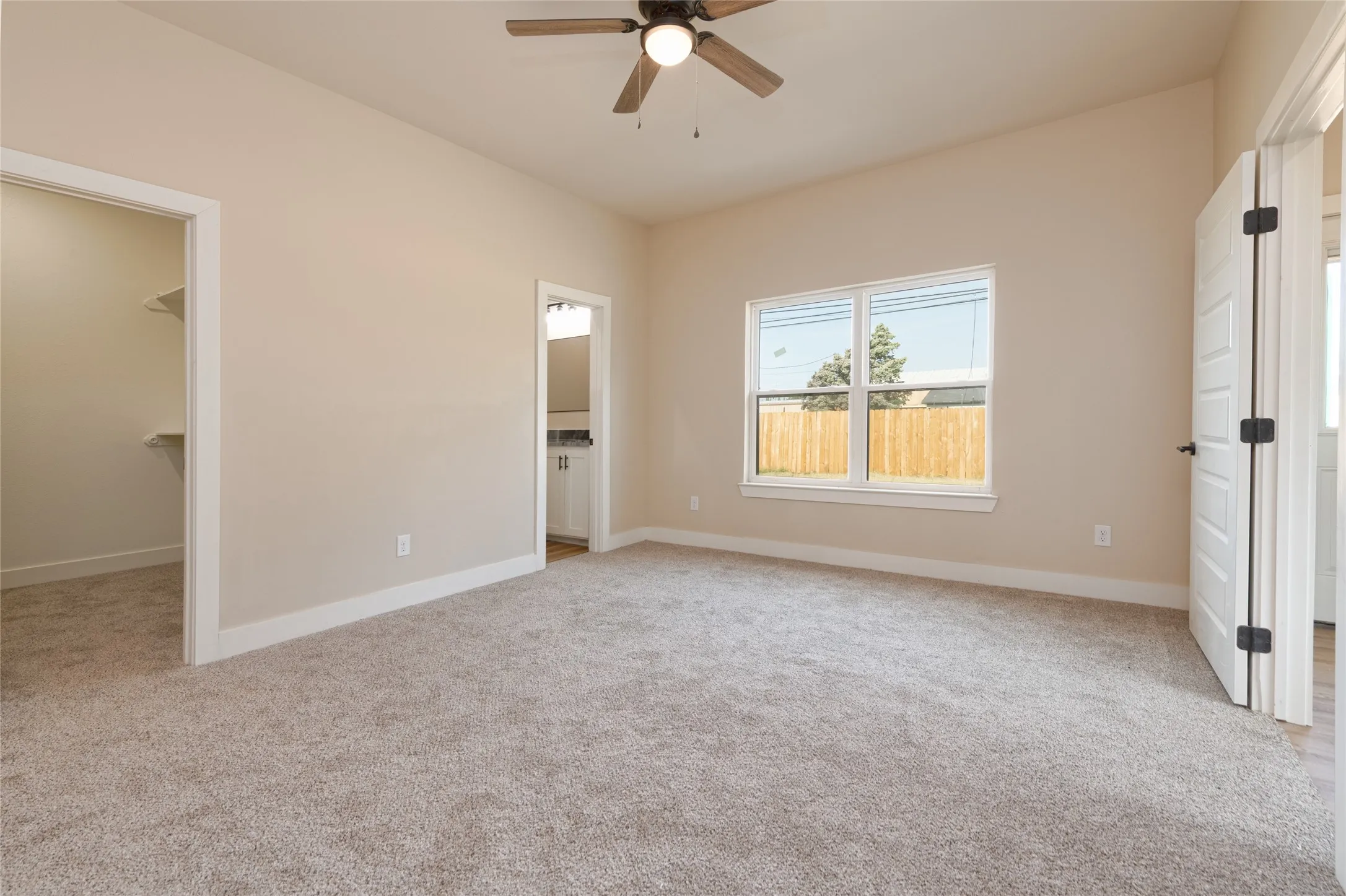 Single Family Residence For Sale in Taylor County , 308 Yucca, Merkel, Texas 79536, 4 Bedroom, 3 Bathroom, Garage spaces, 2,500 Sqft, built in 1926, mls#21353811, Real Estate Agent in Merkel, Homes For Sale in Taylor county, Homes For Sale in Merkel, Realtor in Merkel Texas, Real Estate Brokerage Independent Realty Texas, Luminita Cordes Realtor