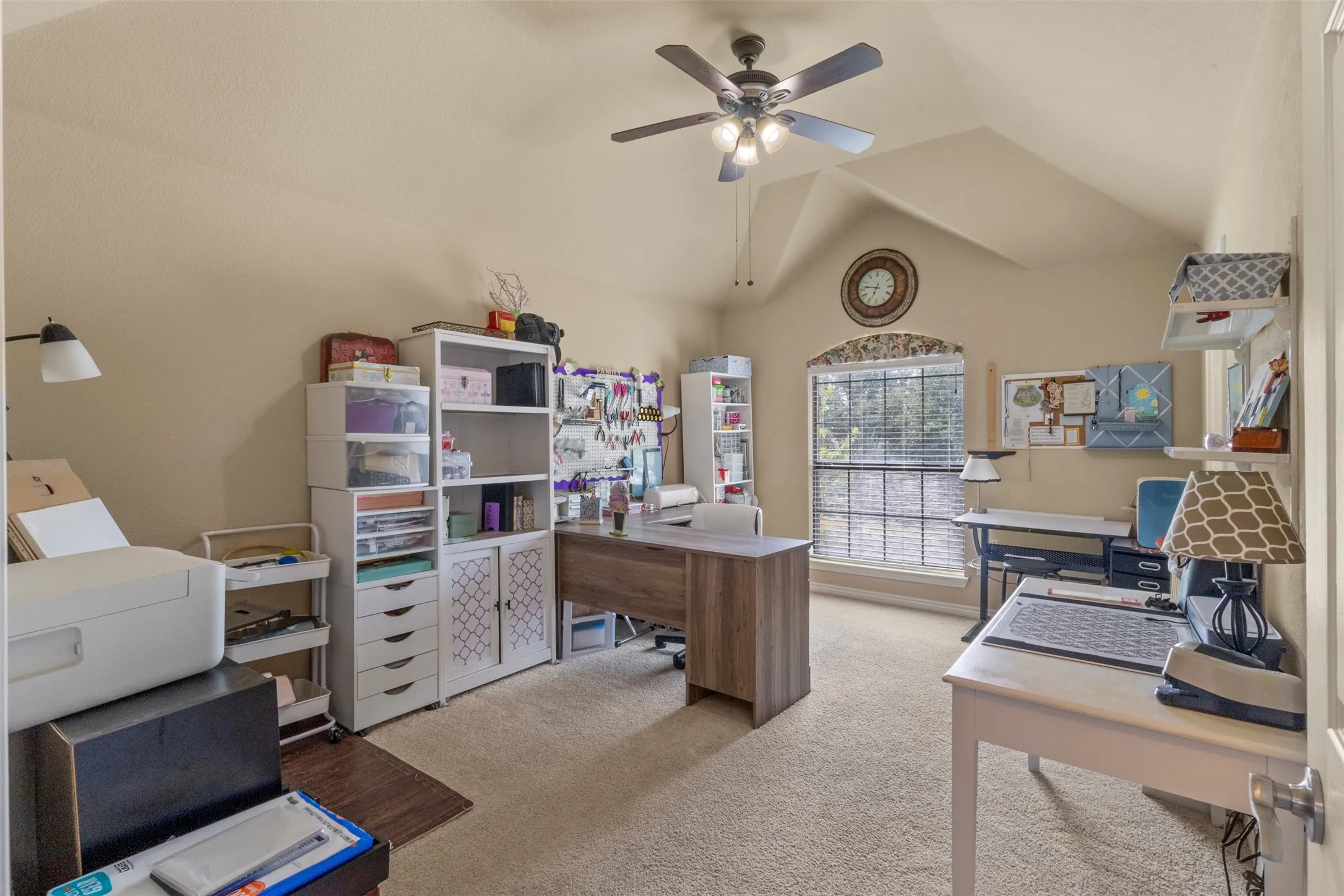 Single Family Residence For Sale in Tarrant County , 7256 Rueda, Grand Prairie, Texas 75054, 5 Bedroom, 4 Bathroom, 3 Garage spaces, 3,800 Sqft, built in 2009, mls#21354659, Real Estate Agent in Grand Prairie, Homes For Sale in Tarrant county, Homes For Sale in Grand Prairie, Realtor in Grand Prairie Texas, Real Estate Brokerage Independent Realty Texas, Luminita Cordes Realtor