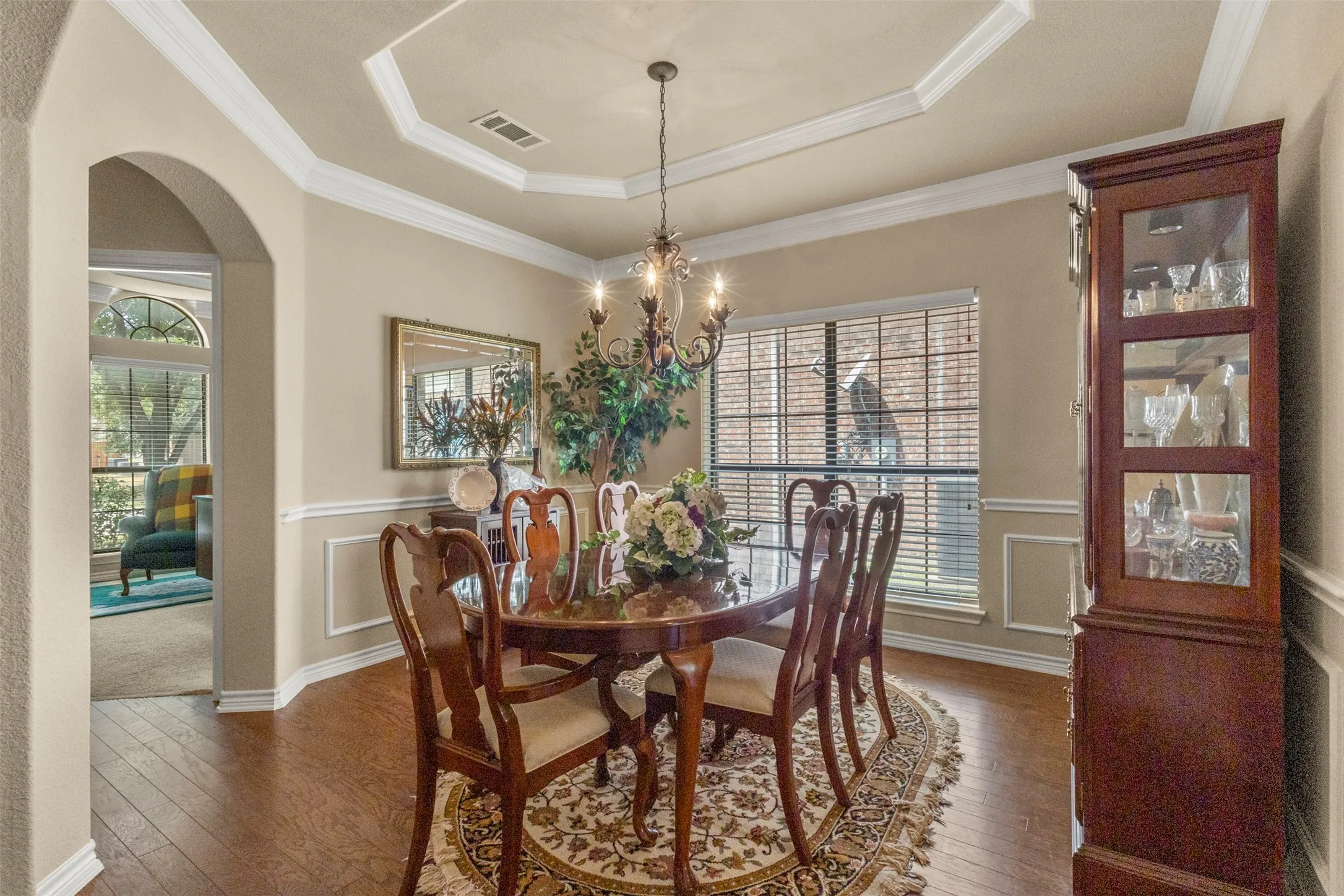 Formal Dining
