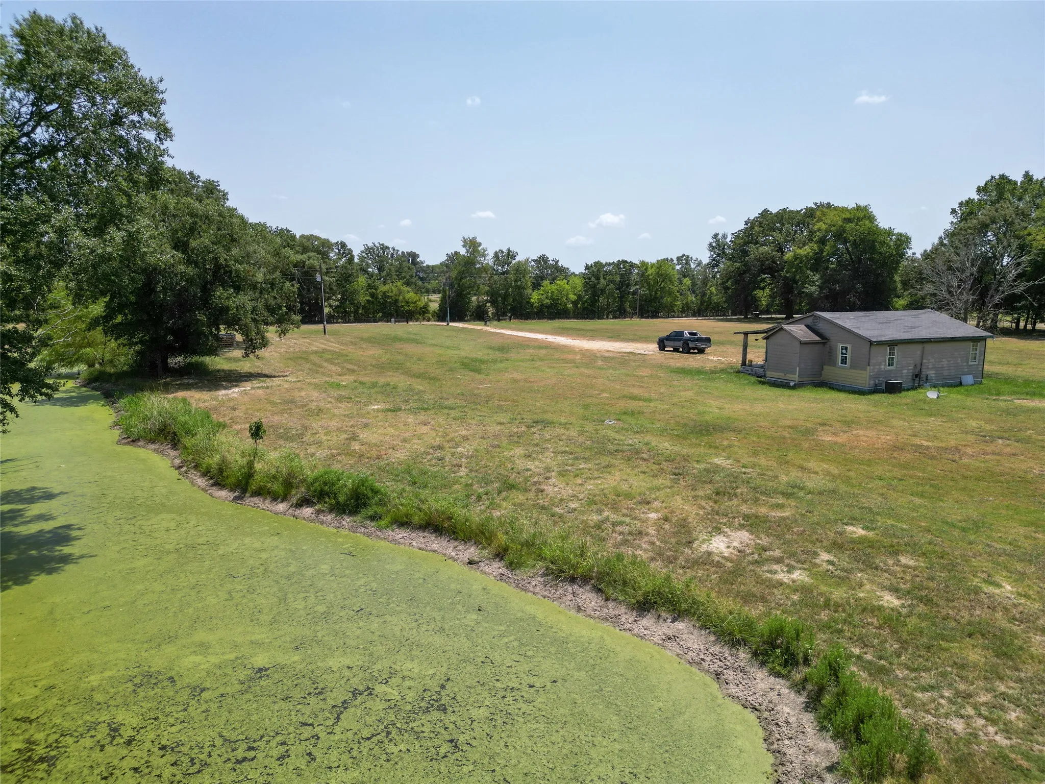 Single Family Residence For Sale in Wood County , 429 County Road 2610, Alba, Texas 75410, 2 Bedroom, 1 Bathroom, Garage spaces, 798 Sqft, built in 1998, Price $185,000, mls#21354571, Real Estate Agent in Alba, Homes For Sale in Wood county, Homes For Sale in Alba, Realtor in Alba Texas, Real Estate Brokerage Independent Realty Texas, Luminita Cordes Realtor