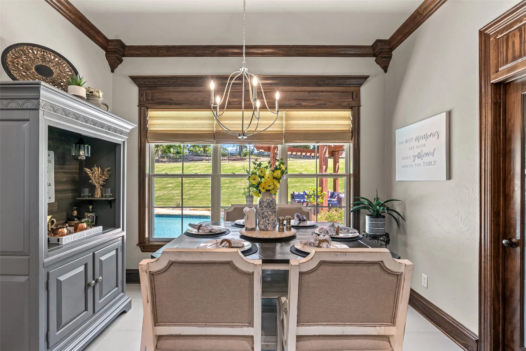 Single Family Residence For Sale in Harrison County , 190 Lacebark Lane, Hallsville, Texas 75605, 4 Bedroom, 4 Bathroom, 3 Garage spaces, 2,742 Sqft, built in 2012, mls#21354675, Real Estate Agent in Hallsville, Homes For Sale in Harrison county, Homes For Sale in Hallsville, Realtor in Hallsville Texas, Real Estate Brokerage Independent Realty Texas, Luminita Cordes Realtor