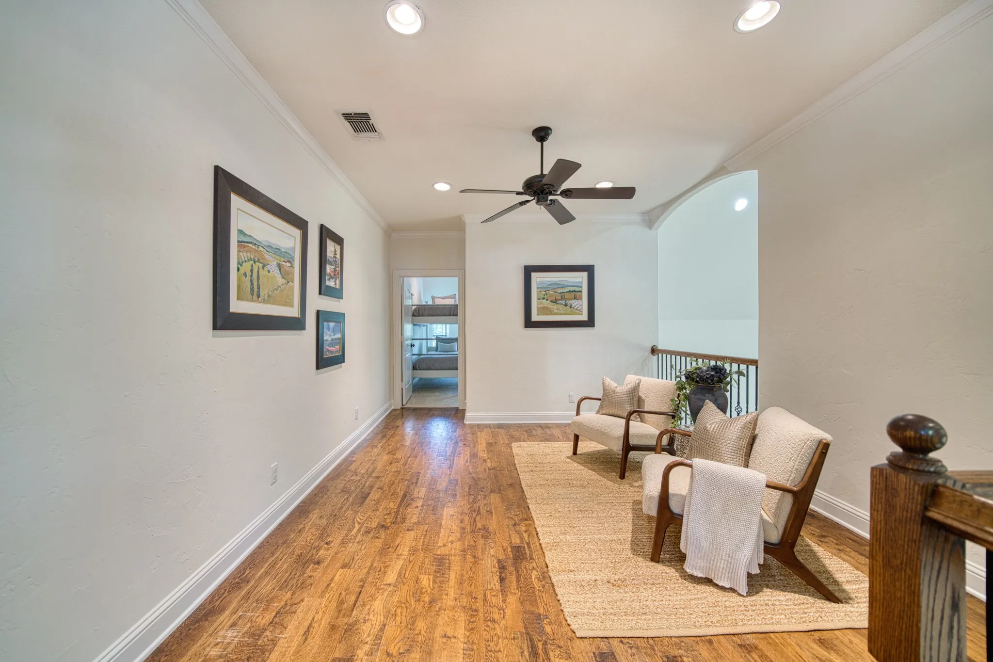 Single Family Residence For Sale in Franklin (TX) County , 811 King Leonard Court, Scroggins, Texas 75480, 4 Bedroom, 3 Bathroom, Garage spaces, 2,658 Sqft, built in 2007, mls#21320269, Real Estate Agent in Scroggins, Homes For Sale in Franklin (TX) county, Homes For Sale in Scroggins, Realtor in Scroggins Texas, Real Estate Brokerage Independent Realty Texas, Luminita Cordes Realtor