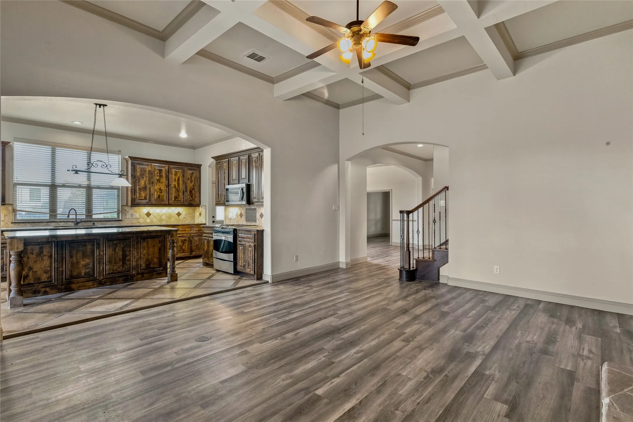 Single Family Residence For Sale in Kaufman County , 1005 Finsbury Park, Forney, Texas 75126, 3 Bedroom, 3 Bathroom, 2 Garage spaces, 2,726 Sqft, built in 2010, mls#21354187, Real Estate Agent in Forney, Homes For Sale in Kaufman county, Homes For Sale in Forney, Realtor in Forney Texas, Real Estate Brokerage Independent Realty Texas, Luminita Cordes Realtor