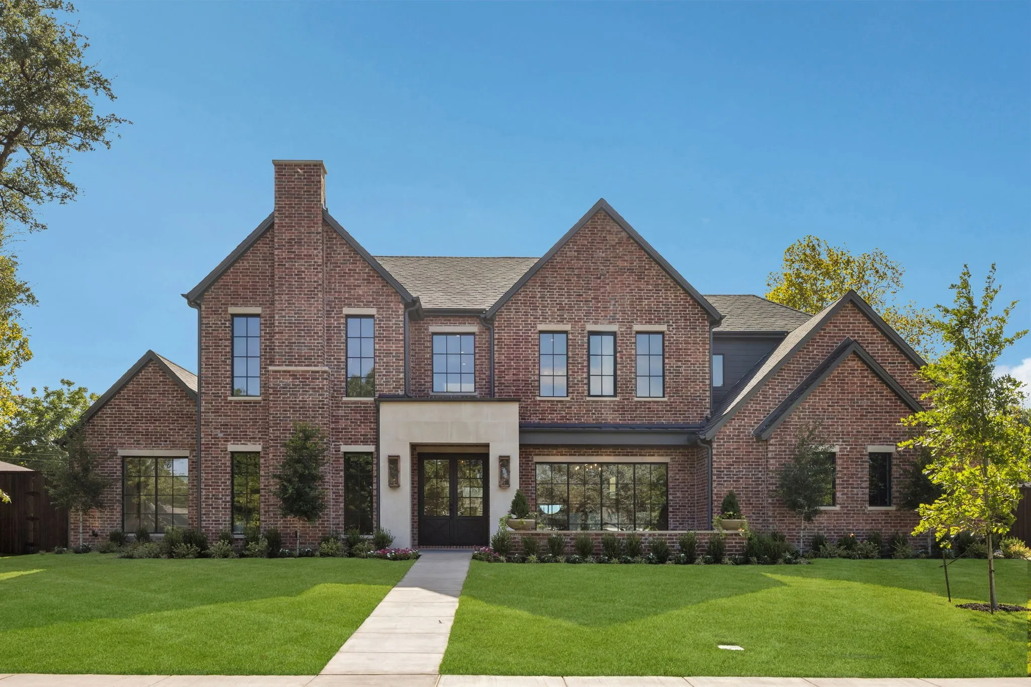 Single Family Residence For Sale in Dallas County , 10148 Hedgeway Drive, Dallas, Texas 75229, 5 Bedroom, 8 Bathroom, 3 Garage spaces, 6,705 Sqft, built in 2026, mls#21353652, Real Estate Agent in Dallas, Homes For Sale in Dallas county, Homes For Sale in Dallas, Realtor in Dallas Texas, Real Estate Brokerage Independent Realty Texas, Luminita Cordes Realtor
