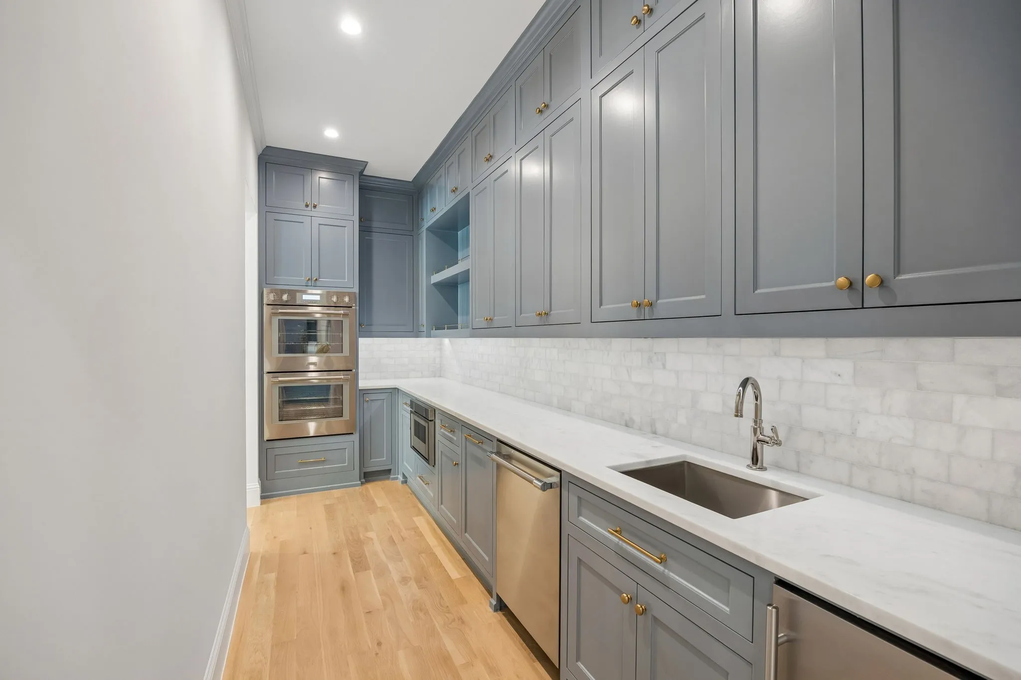 luxury kitchen