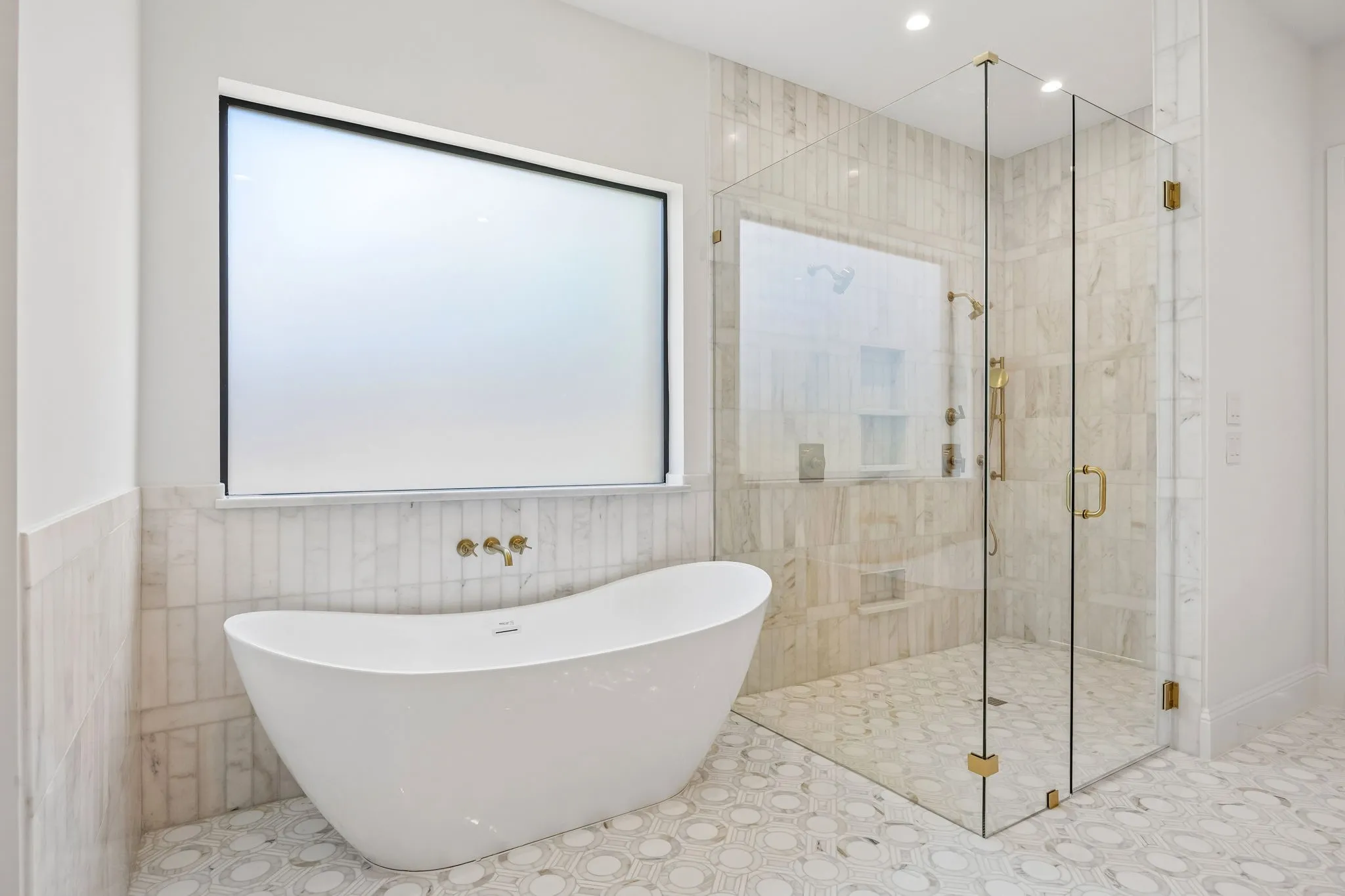 Primary shower and tub