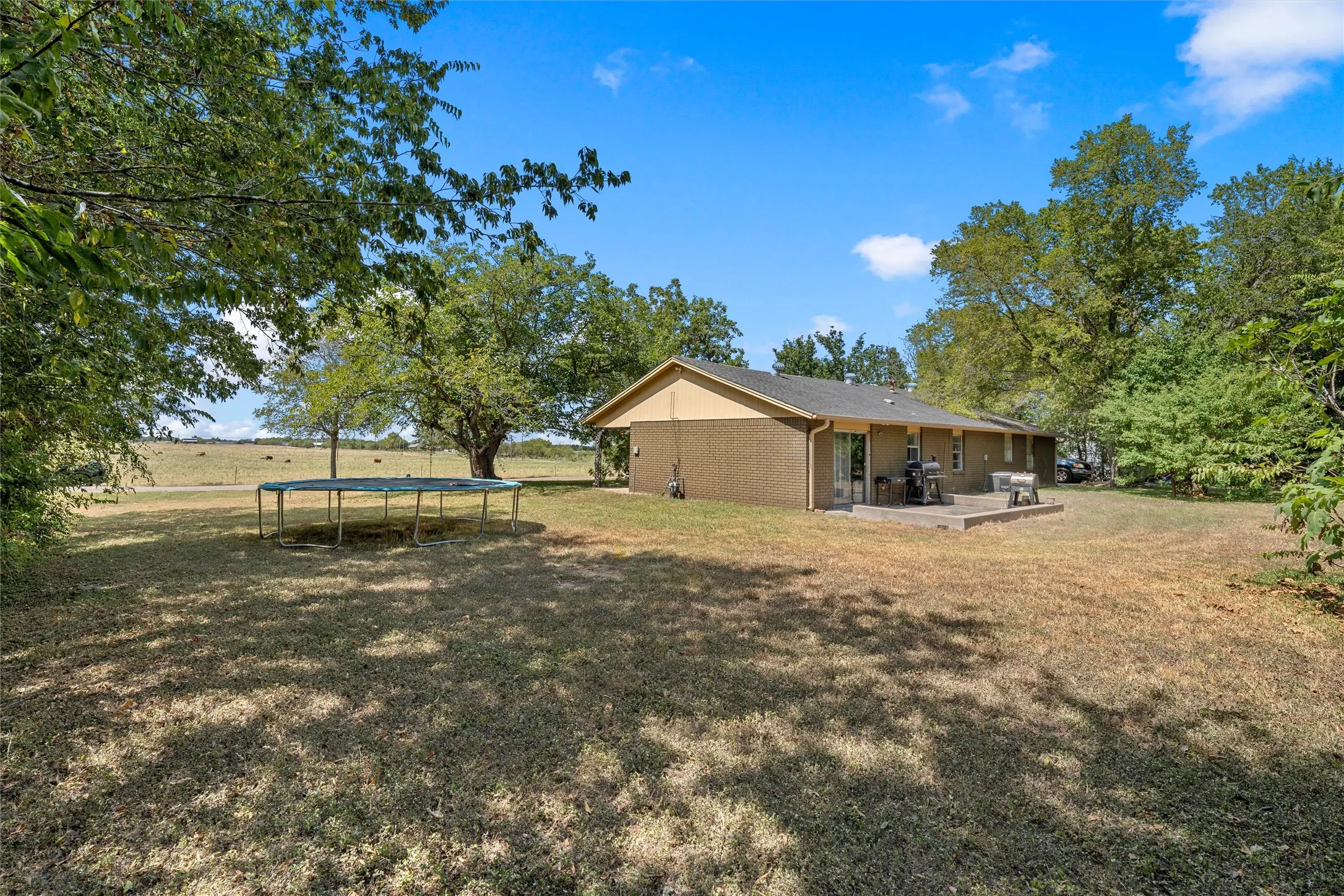 Single Family Residence For Sale in Limestone County , 218 N Calhoun Street, Groesbeck, Texas 76642, 4 Bedroom, 2 Bathroom, 2 Garage spaces, 1,538 Sqft, built in 1975, mls#21354642, Real Estate Agent in Groesbeck, Homes For Sale in Limestone county, Homes For Sale in Groesbeck, Realtor in Groesbeck Texas, Real Estate Brokerage Independent Realty Texas, Luminita Cordes Realtor