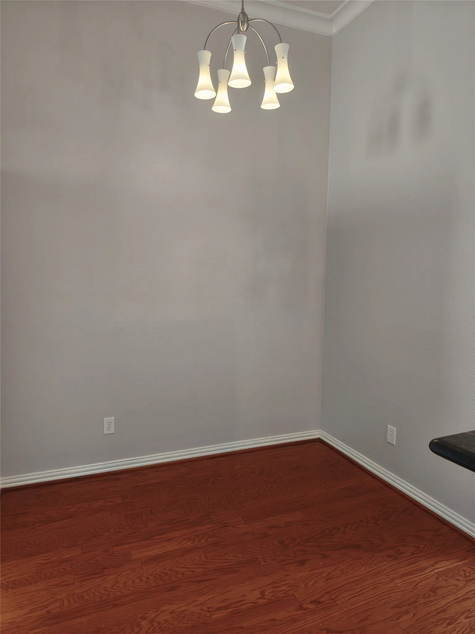 Condominium For Sale in Dallas County , 2201 Wolf Street 2205, Dallas, Texas 75201, 1 Bedroom, 1 Bathroom, 1 Garage spaces, 1,025 Sqft, built in 1995, mls#21354690, Real Estate Agent in Dallas, Homes For Sale in Dallas county, Homes For Sale in Dallas, Realtor in Dallas Texas, Real Estate Brokerage Independent Realty Texas, Luminita Cordes Realtor