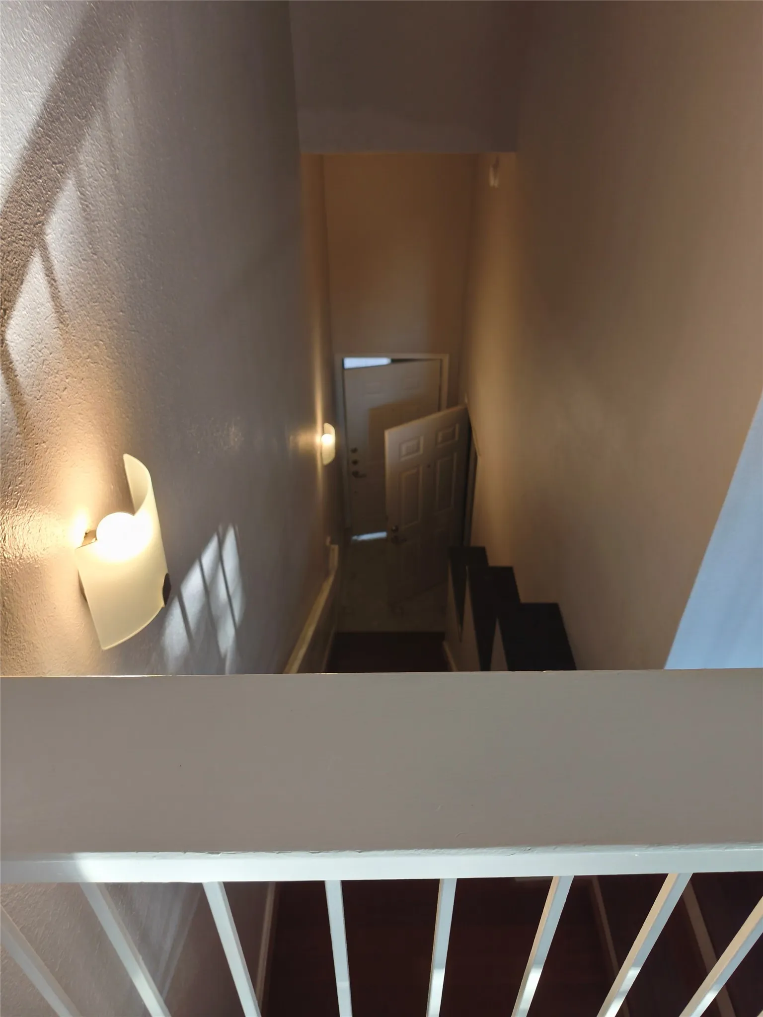 Condominium For Sale in Dallas County , 2201 Wolf Street 2205, Dallas, Texas 75201, 1 Bedroom, 1 Bathroom, 1 Garage spaces, 1,025 Sqft, built in 1995, mls#21354690, Real Estate Agent in Dallas, Homes For Sale in Dallas county, Homes For Sale in Dallas, Realtor in Dallas Texas, Real Estate Brokerage Independent Realty Texas, Luminita Cordes Realtor