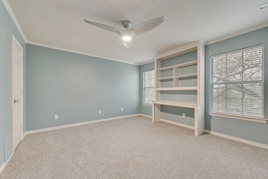 Single Family Residence For Sale in Rockwall County , 2 Eastshore Road, Heath, Texas 75032, 5 Bedroom, 4 Bathroom, 3 Garage spaces, 3,136 Sqft, built in 1983, mls#21354678, Real Estate Agent in Heath, Homes For Sale in Rockwall county, Homes For Sale in Heath, Realtor in Heath Texas, Real Estate Brokerage Independent Realty Texas, Luminita Cordes Realtor